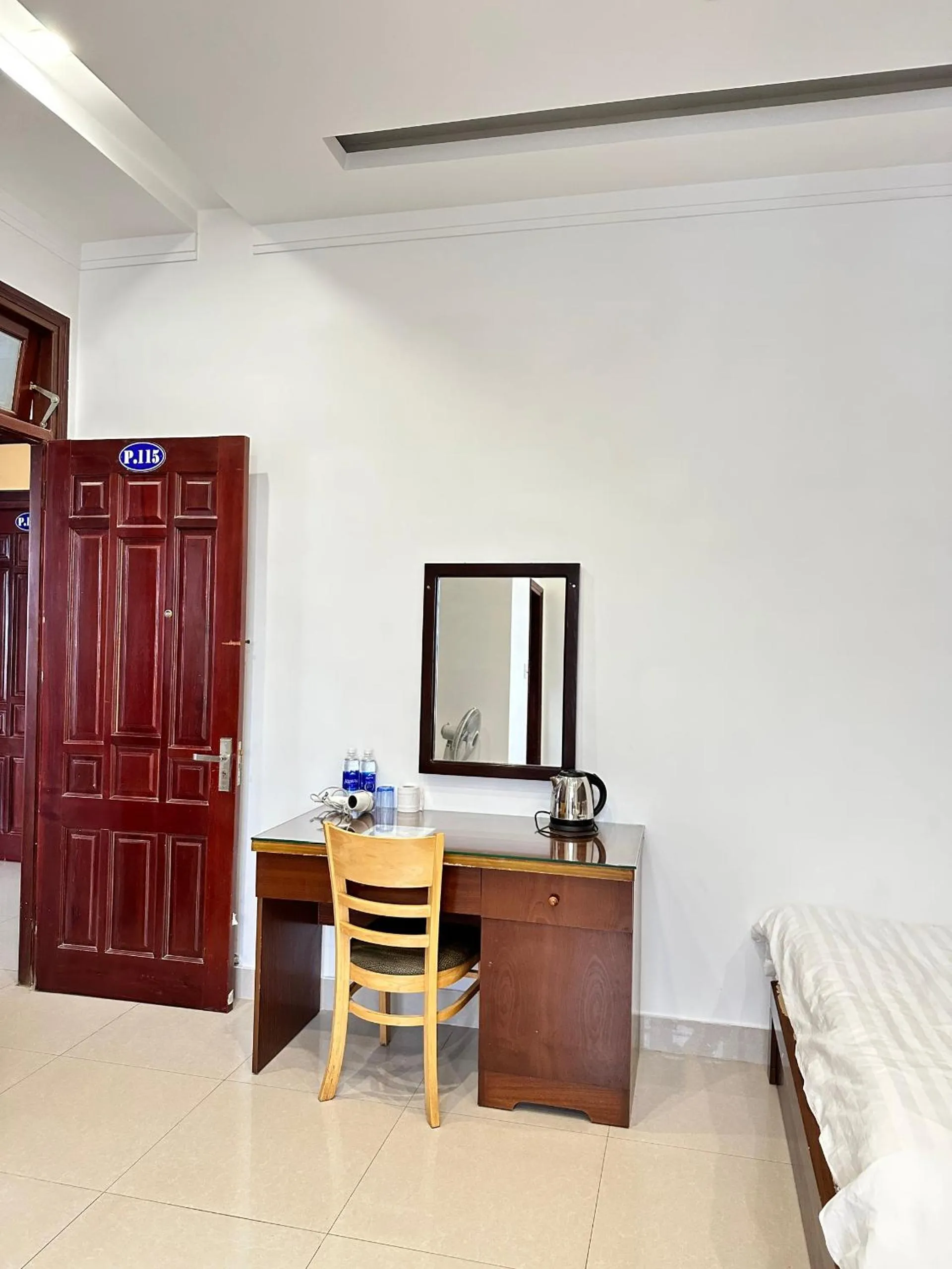 hair dresser, Bed in Hoàng Anh hotel