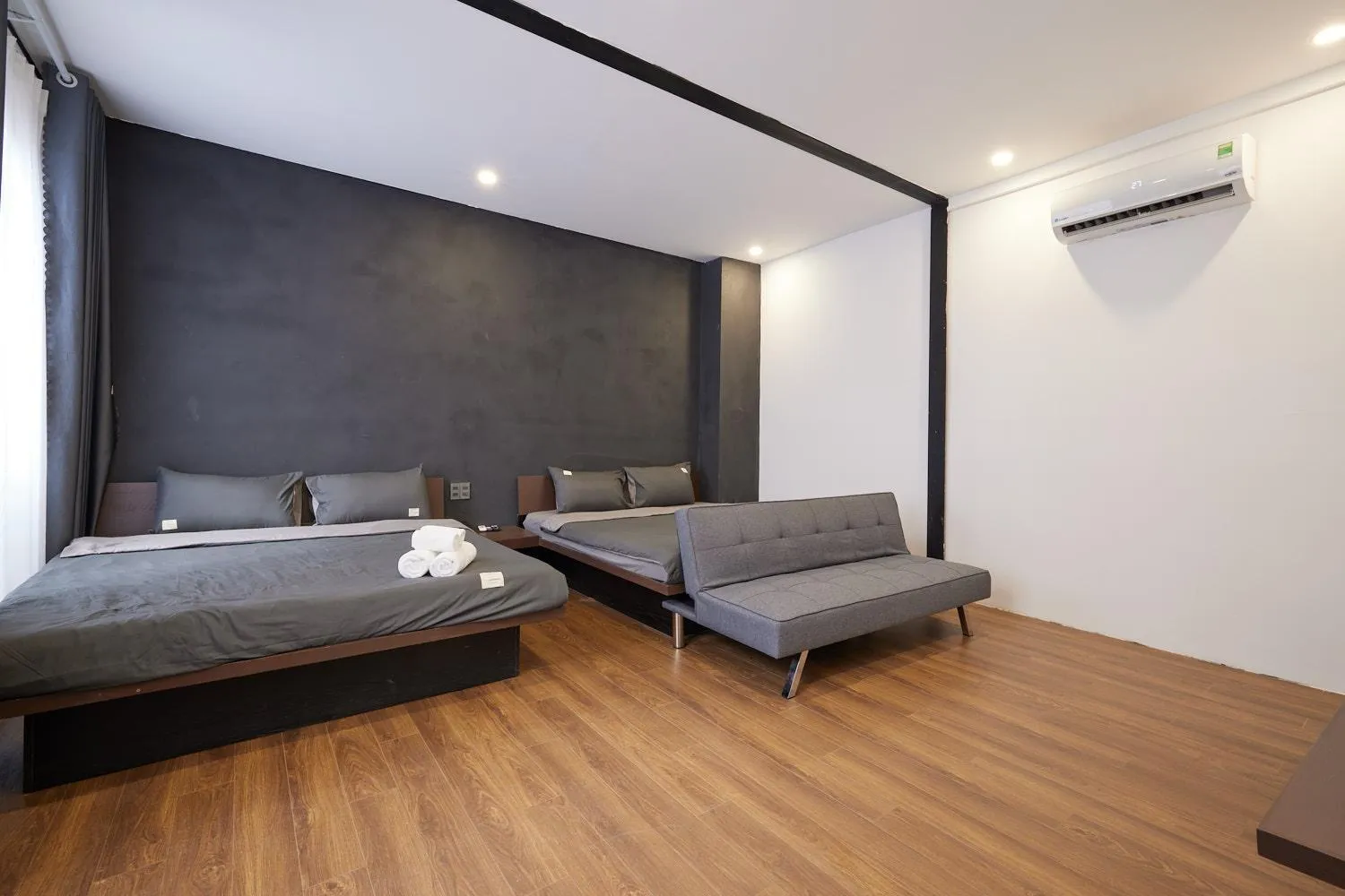 Bedroom, Bed in The Garden Capsule Hotel