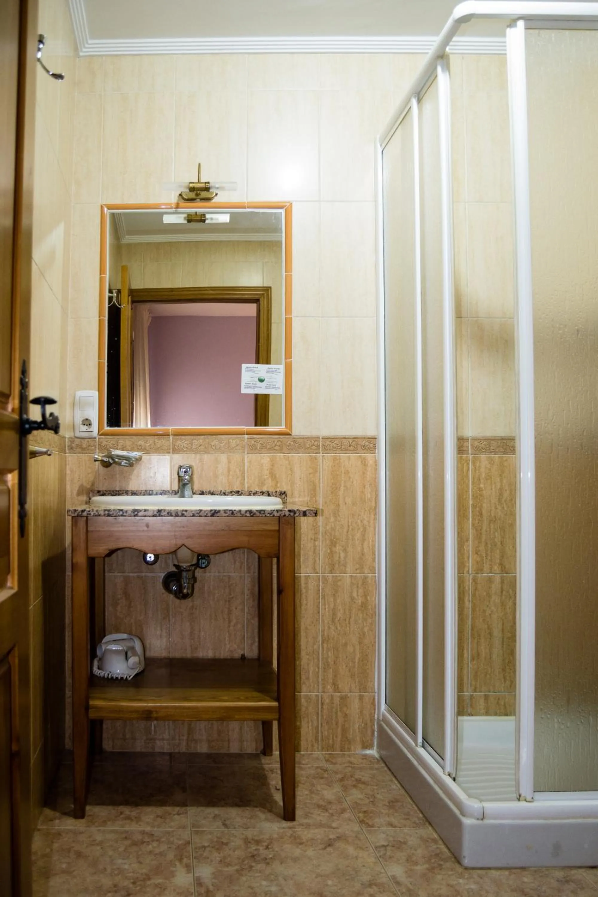 El Roble Hotel Restaurante