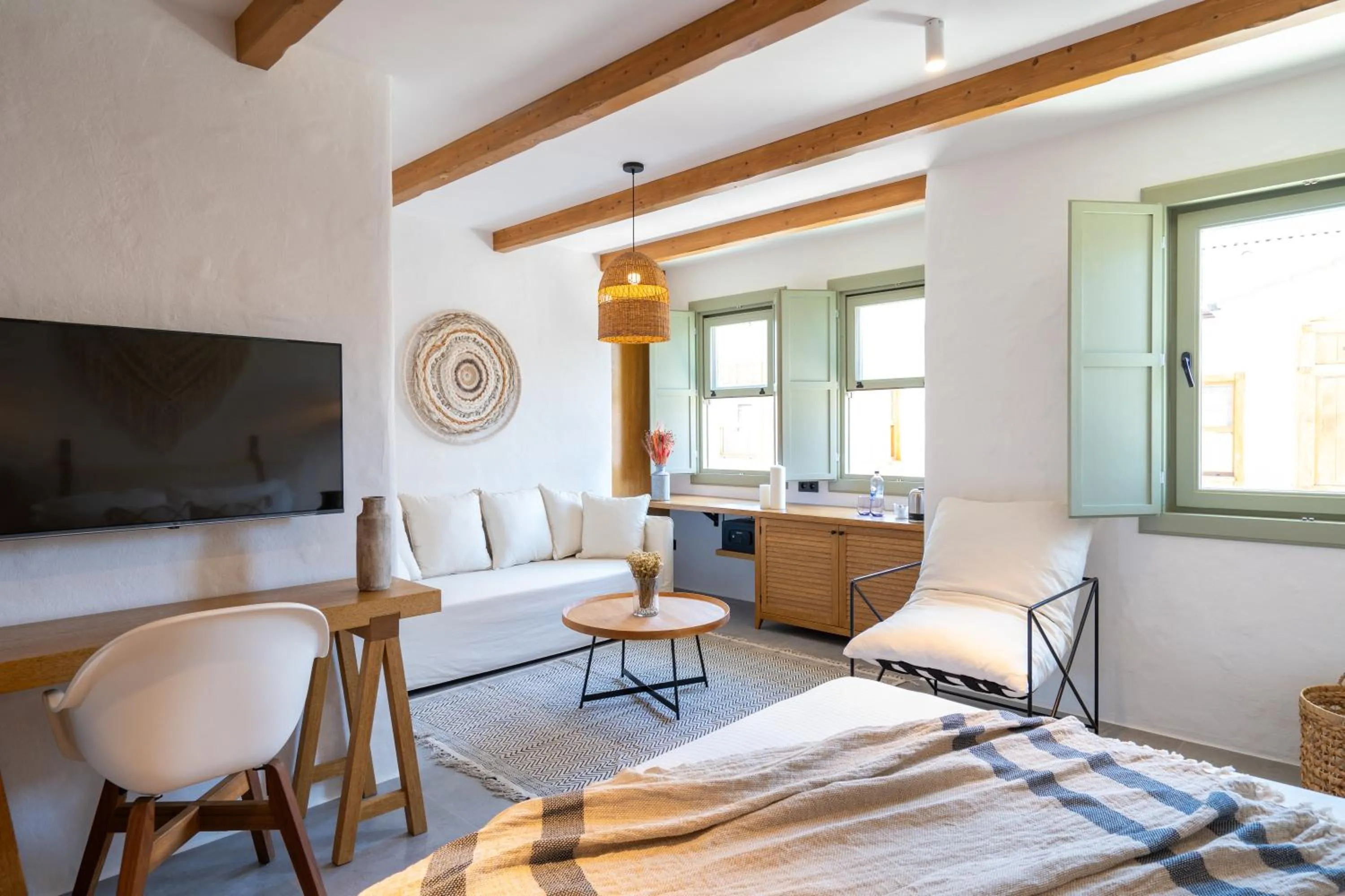 Photo of the whole room, Bed in Carpe Diem Boutique Hotel - Adults Only