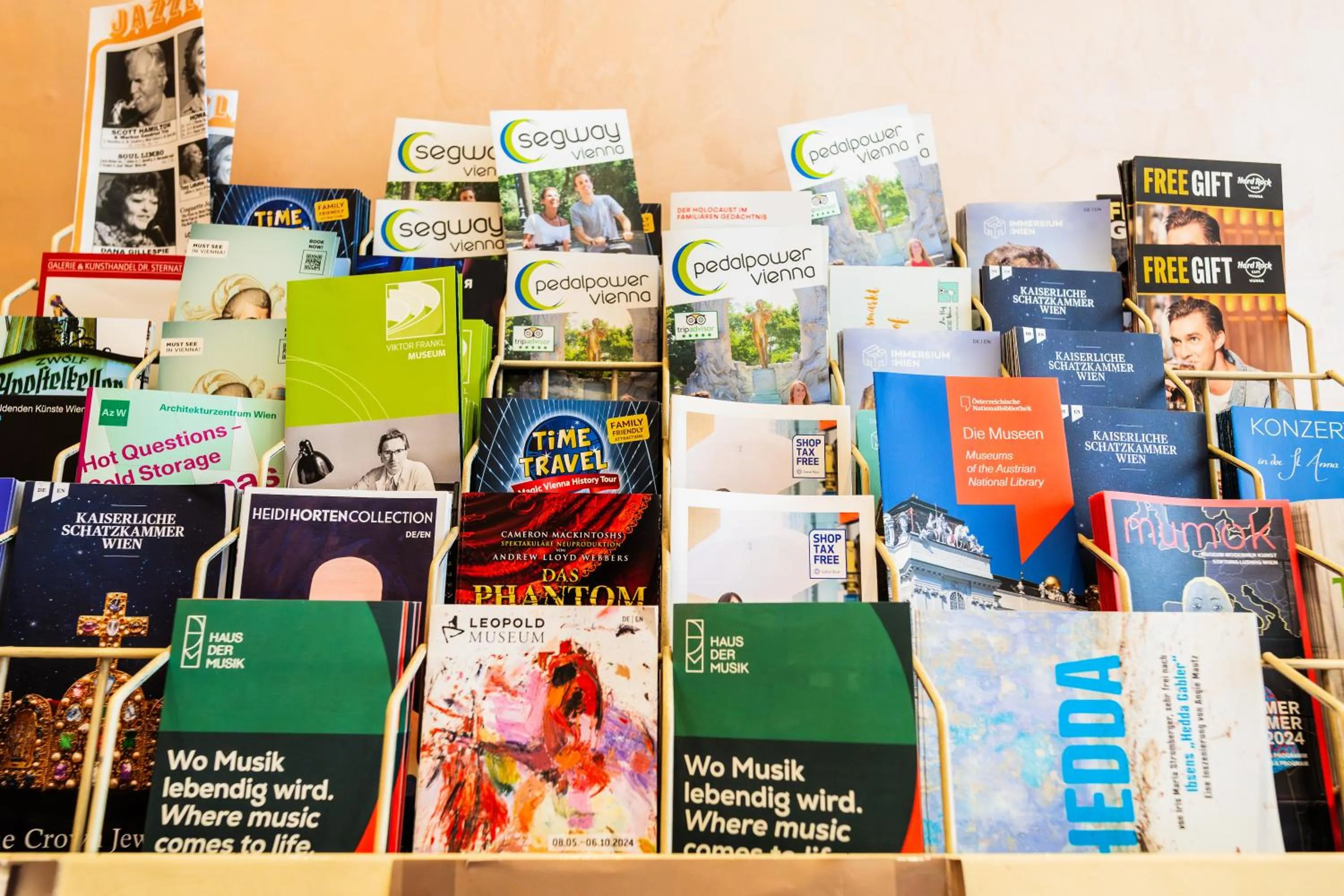 Lobby or reception in Hotel Pension Baronesse