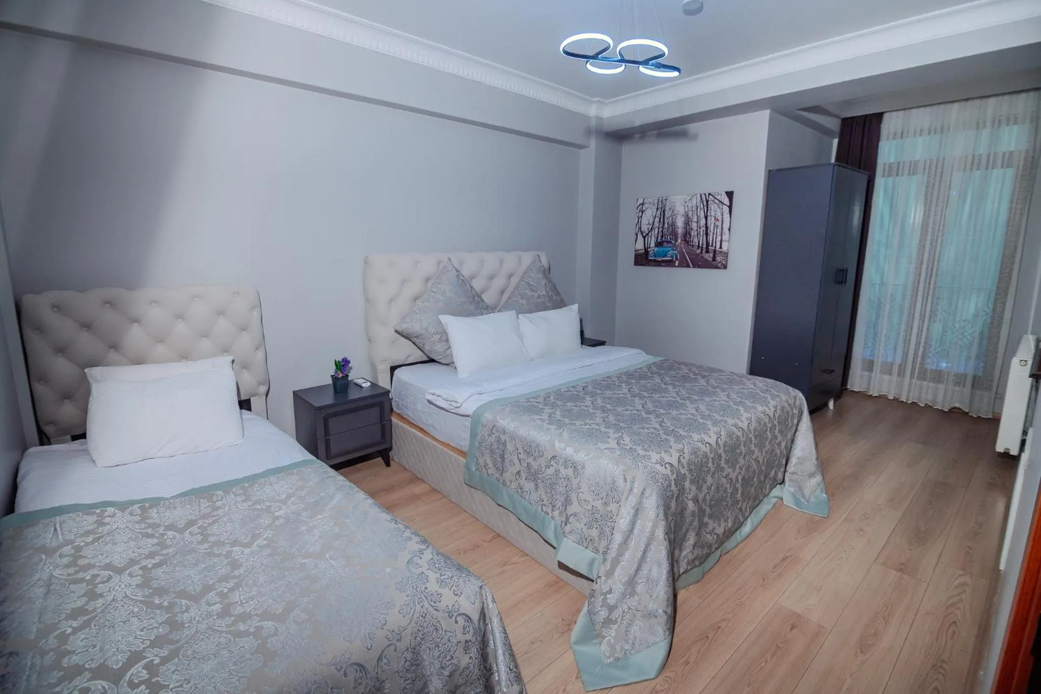 Bed in Taksim Wonder Suites