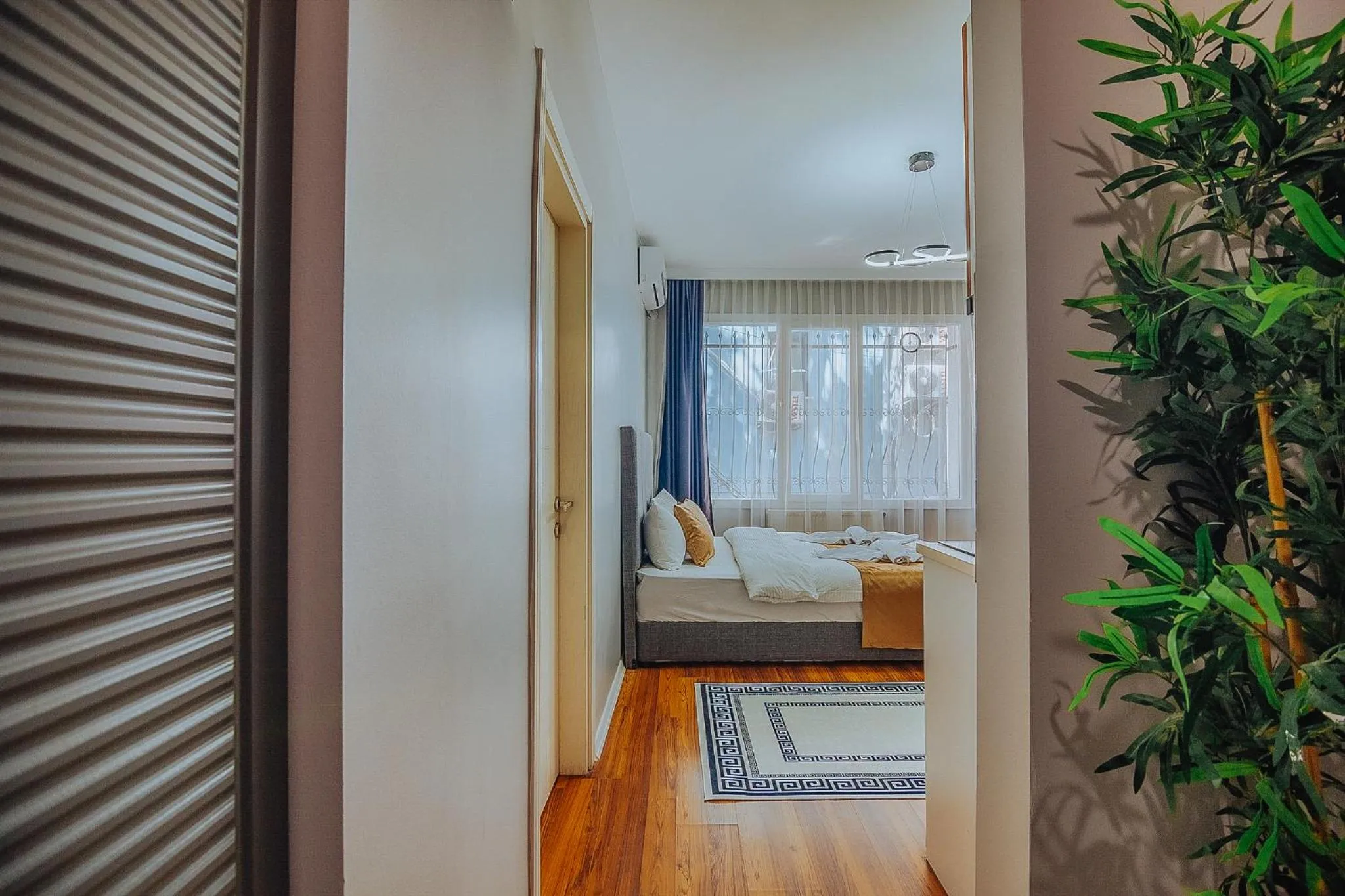 Bed in Taksim Wonder Suites