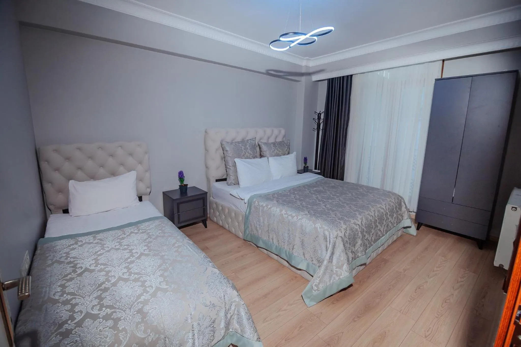 Bed in Taksim Wonder Suites