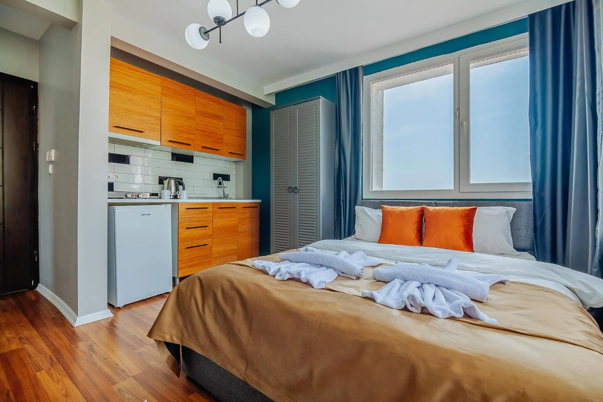 Kitchen or kitchenette, Bed in Taksim Wonder Suites