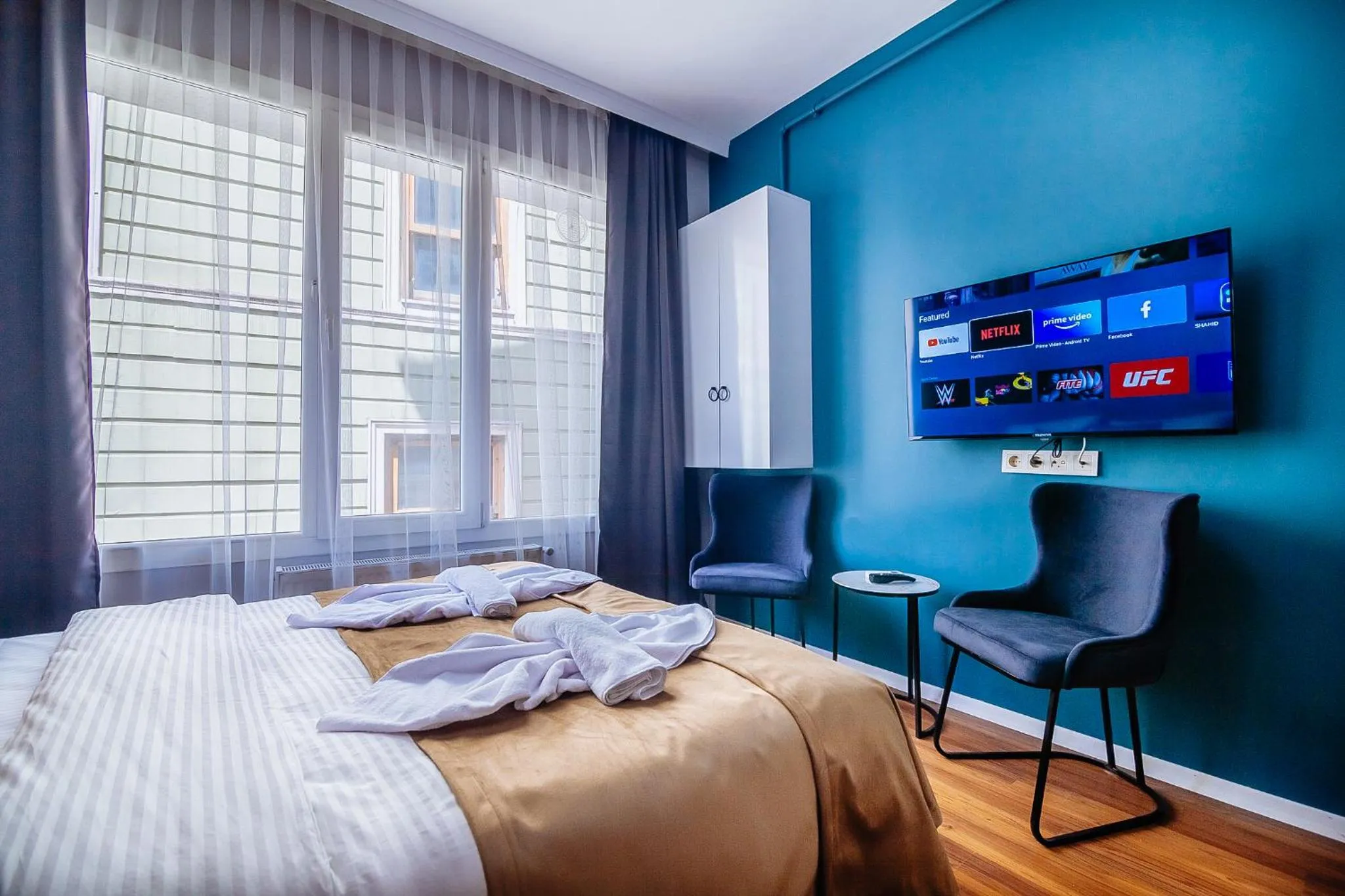 Bed in Taksim Wonder Suites