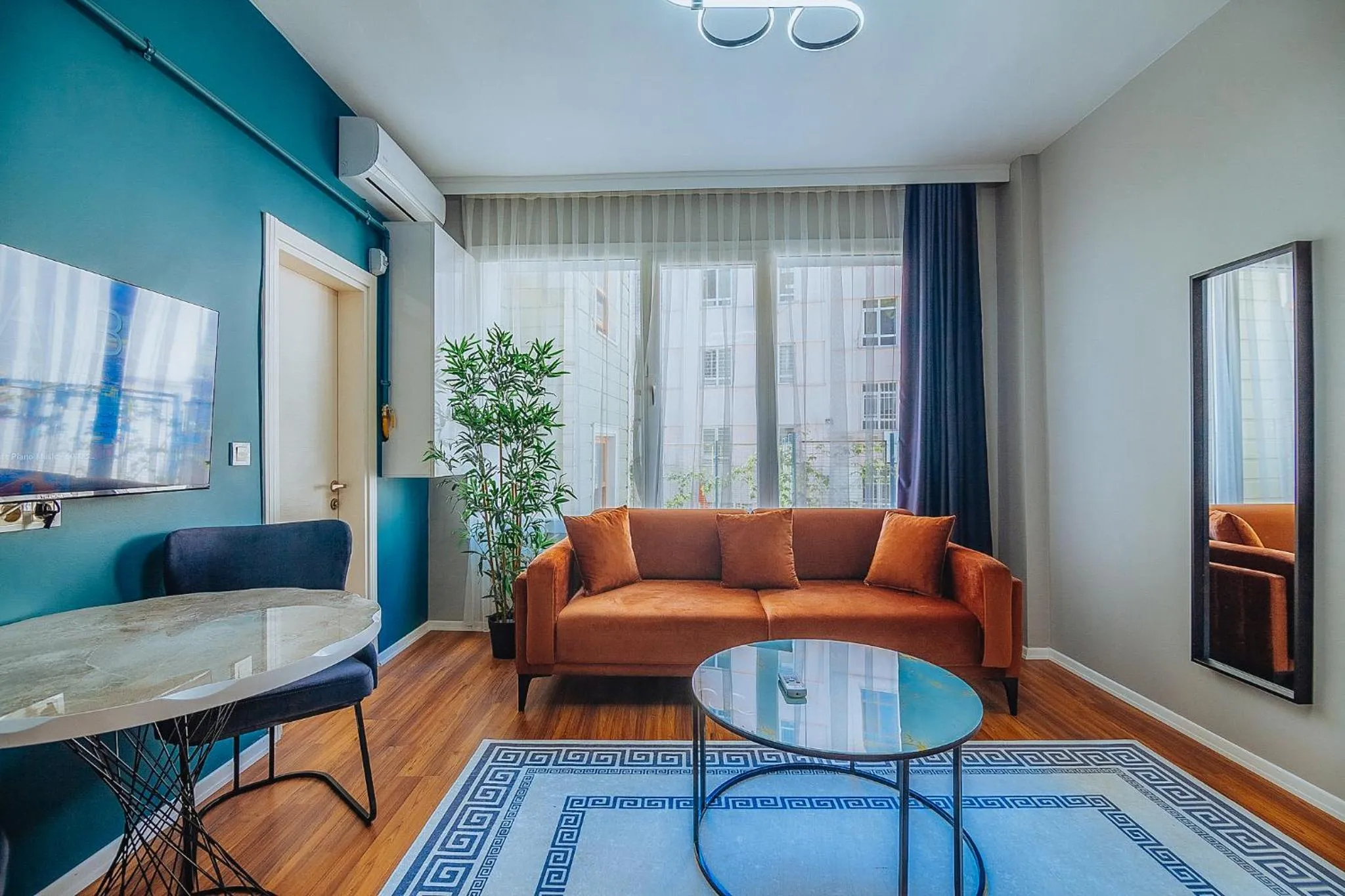 TV and multimedia in Taksim Wonder Suites