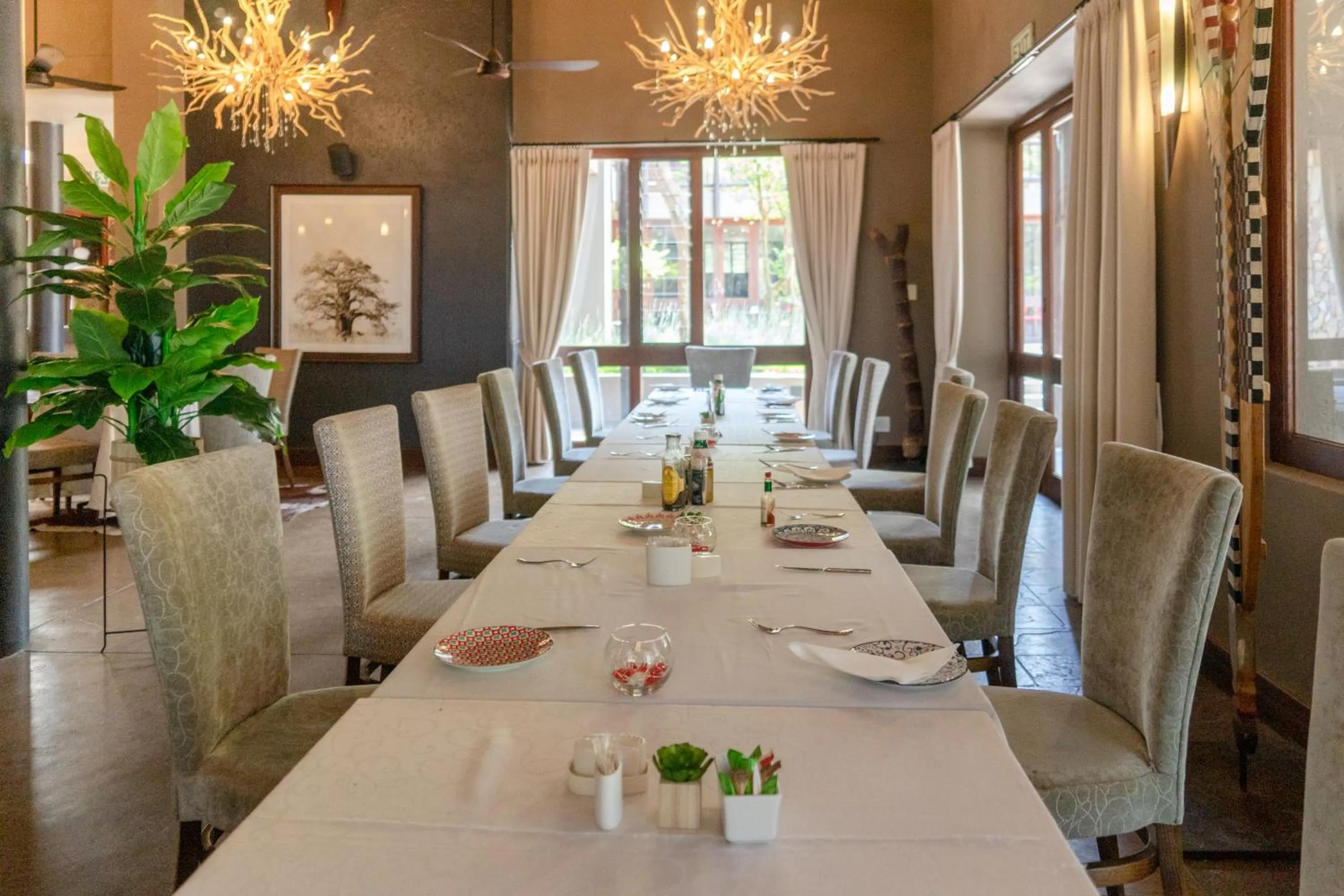 Restaurant/places to eat in Zebula Boutique Hotel