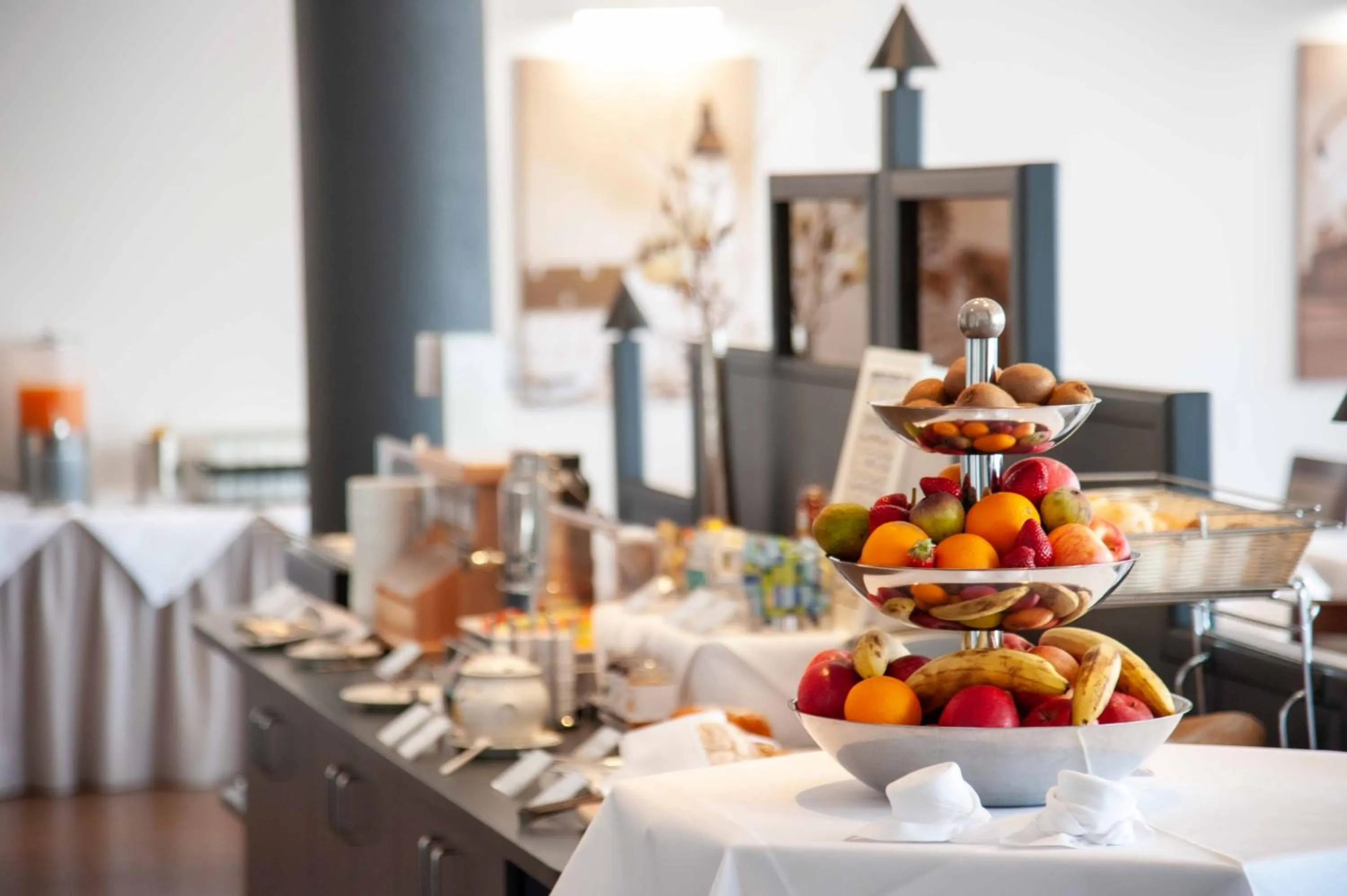 Breakfast in Hotel Metropol