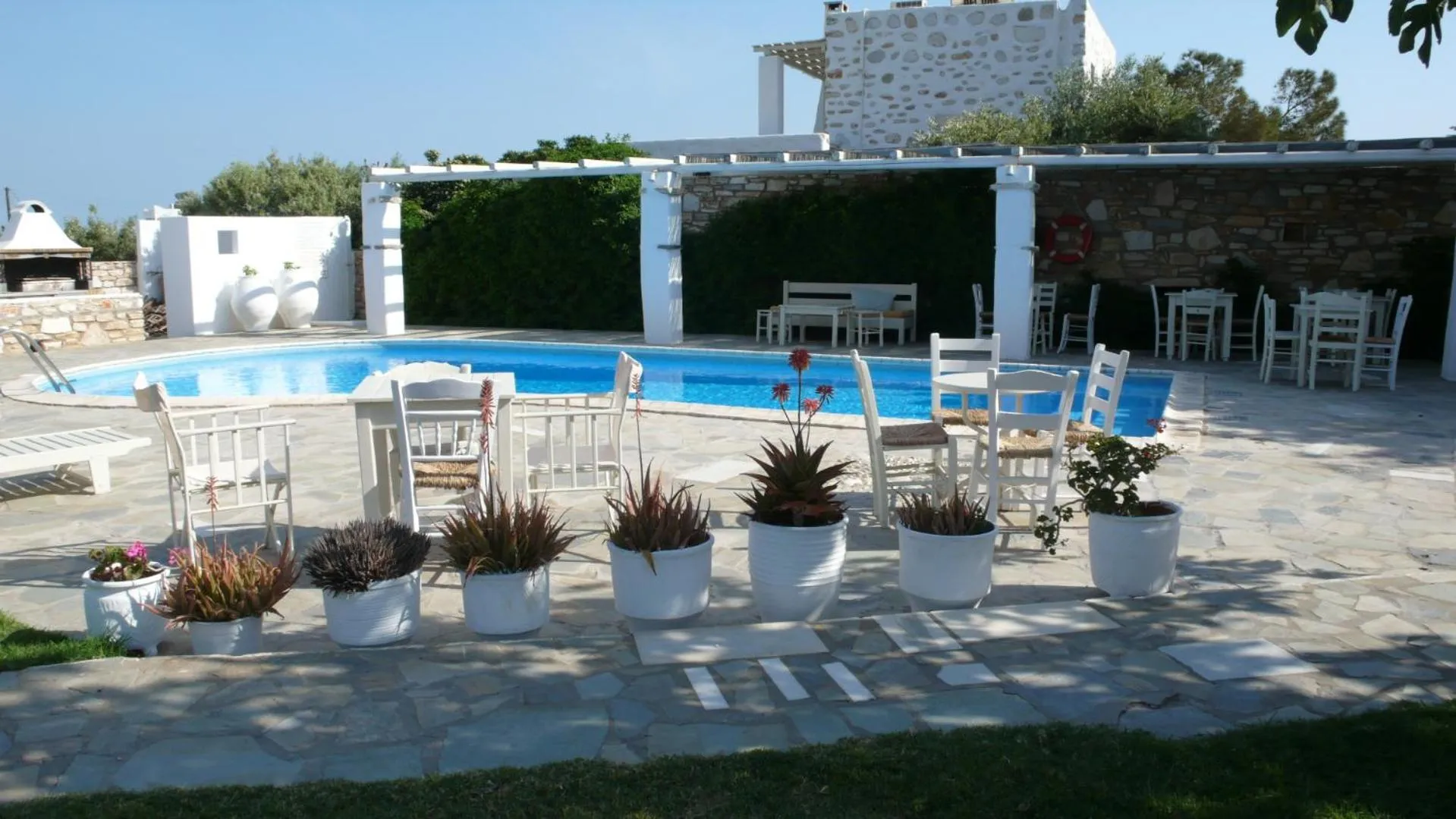 Swimming Pool in Hotel Anezina