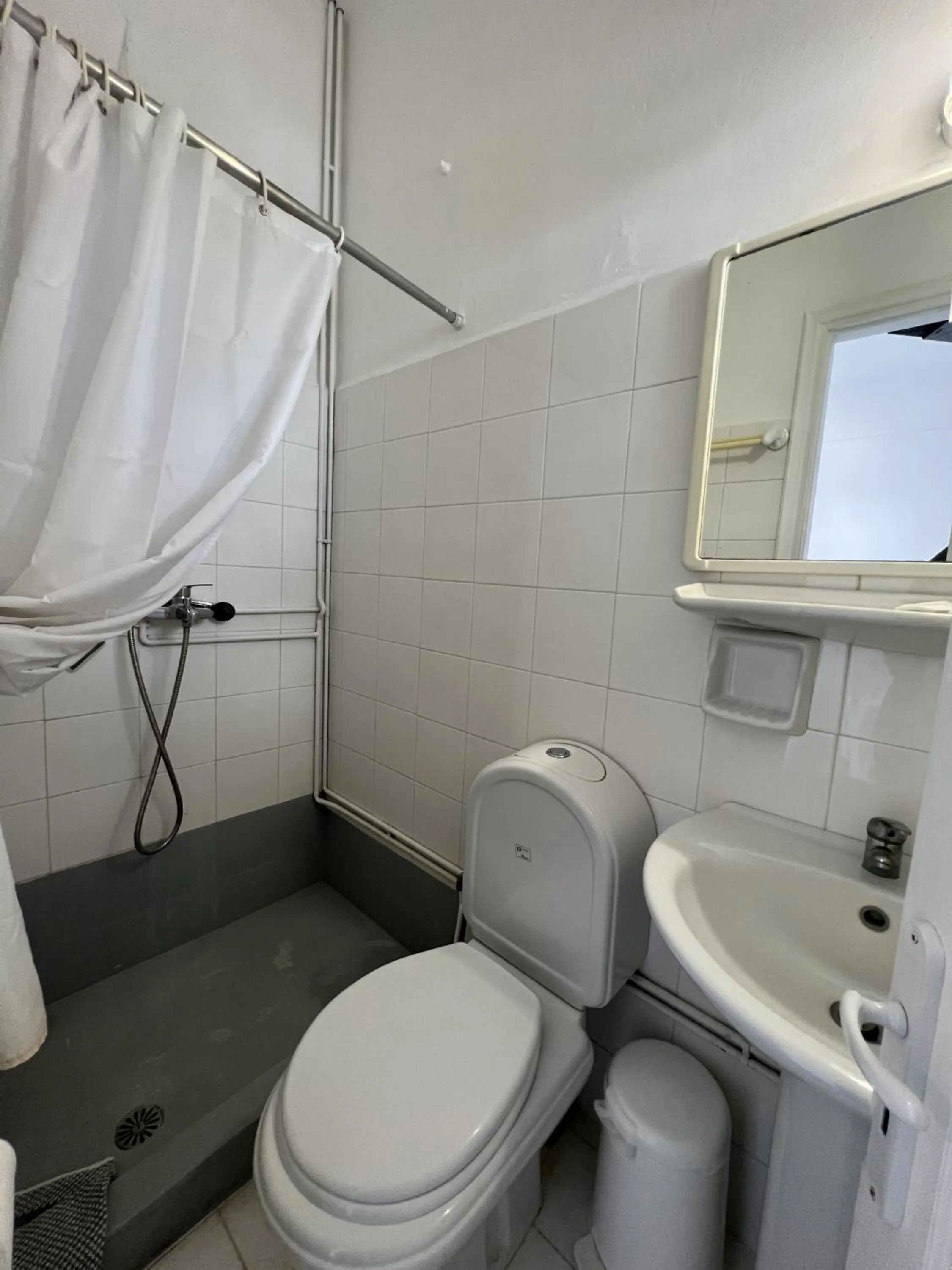 Bathroom in Hotel Anezina