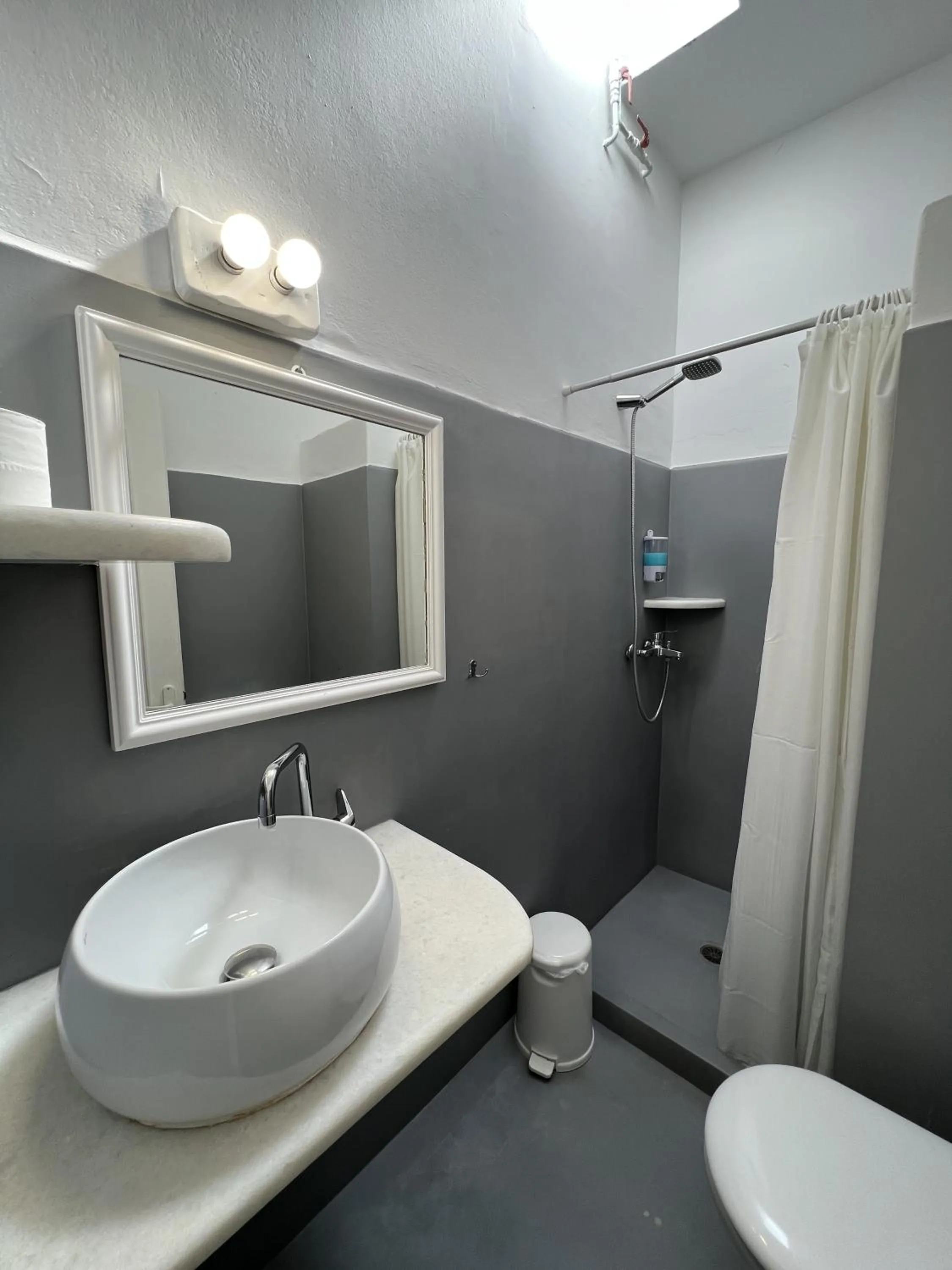 Bathroom in Hotel Anezina