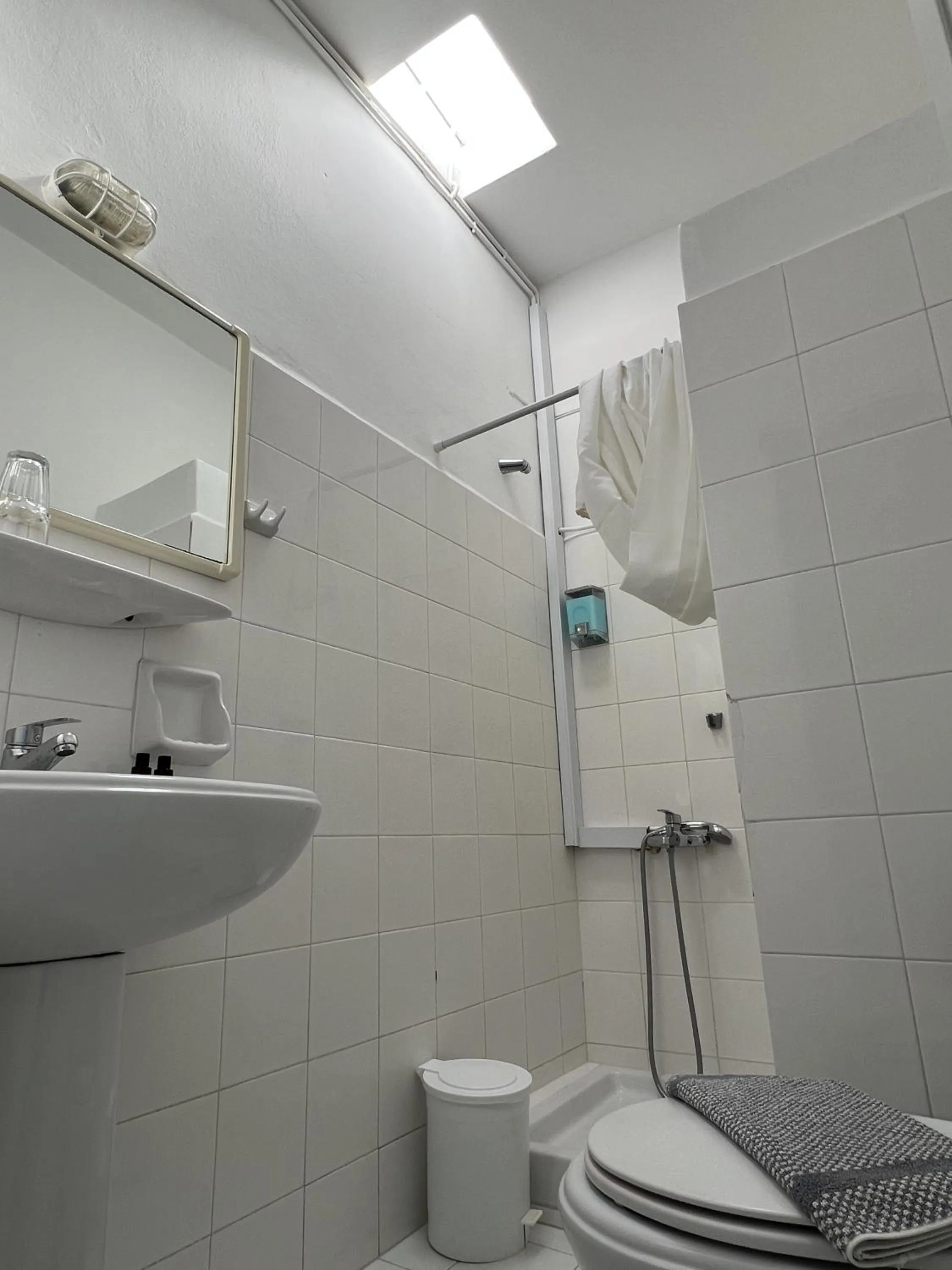 Bathroom in Hotel Anezina