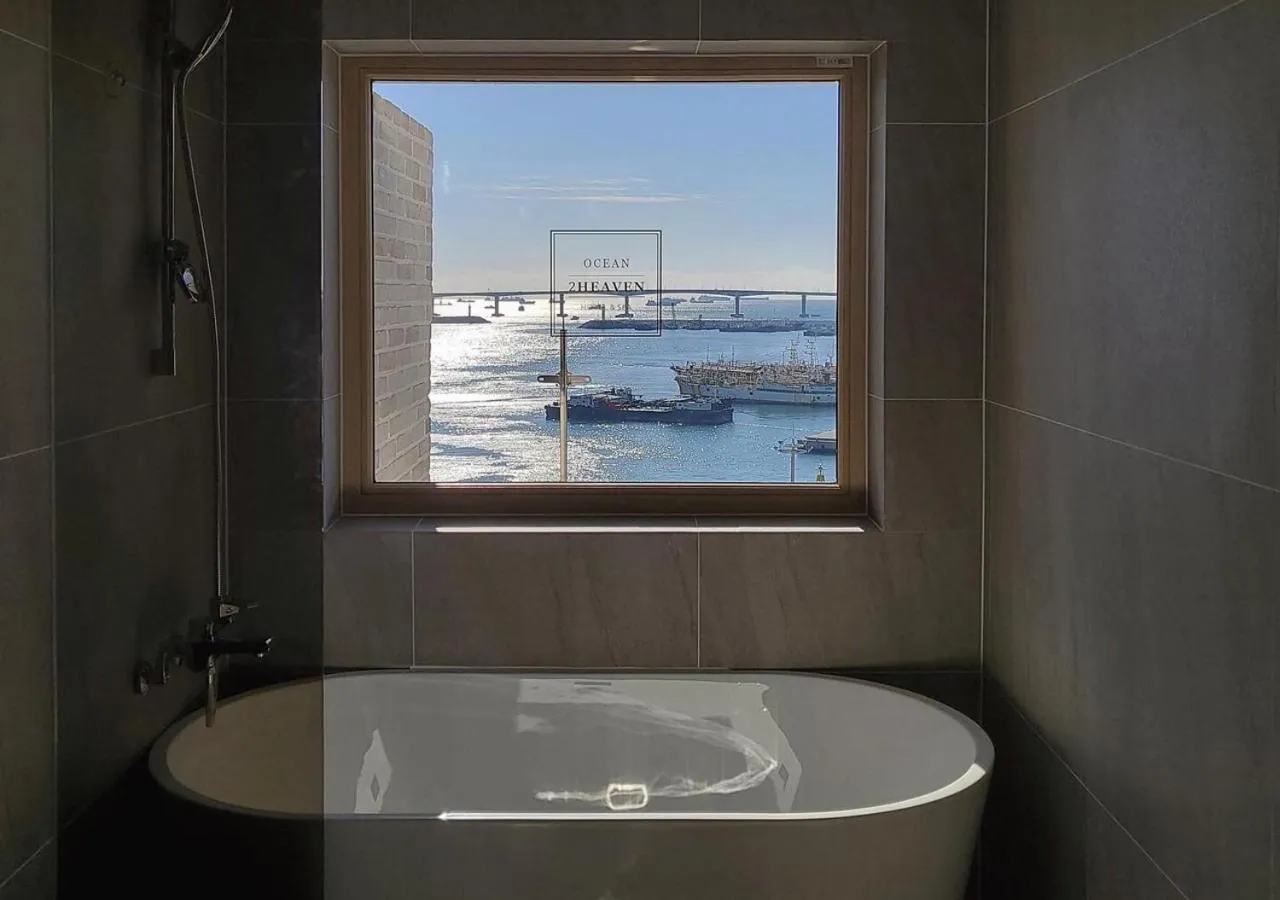 Bathroom in Nampo Ocean2Heaven Hotel& Spa