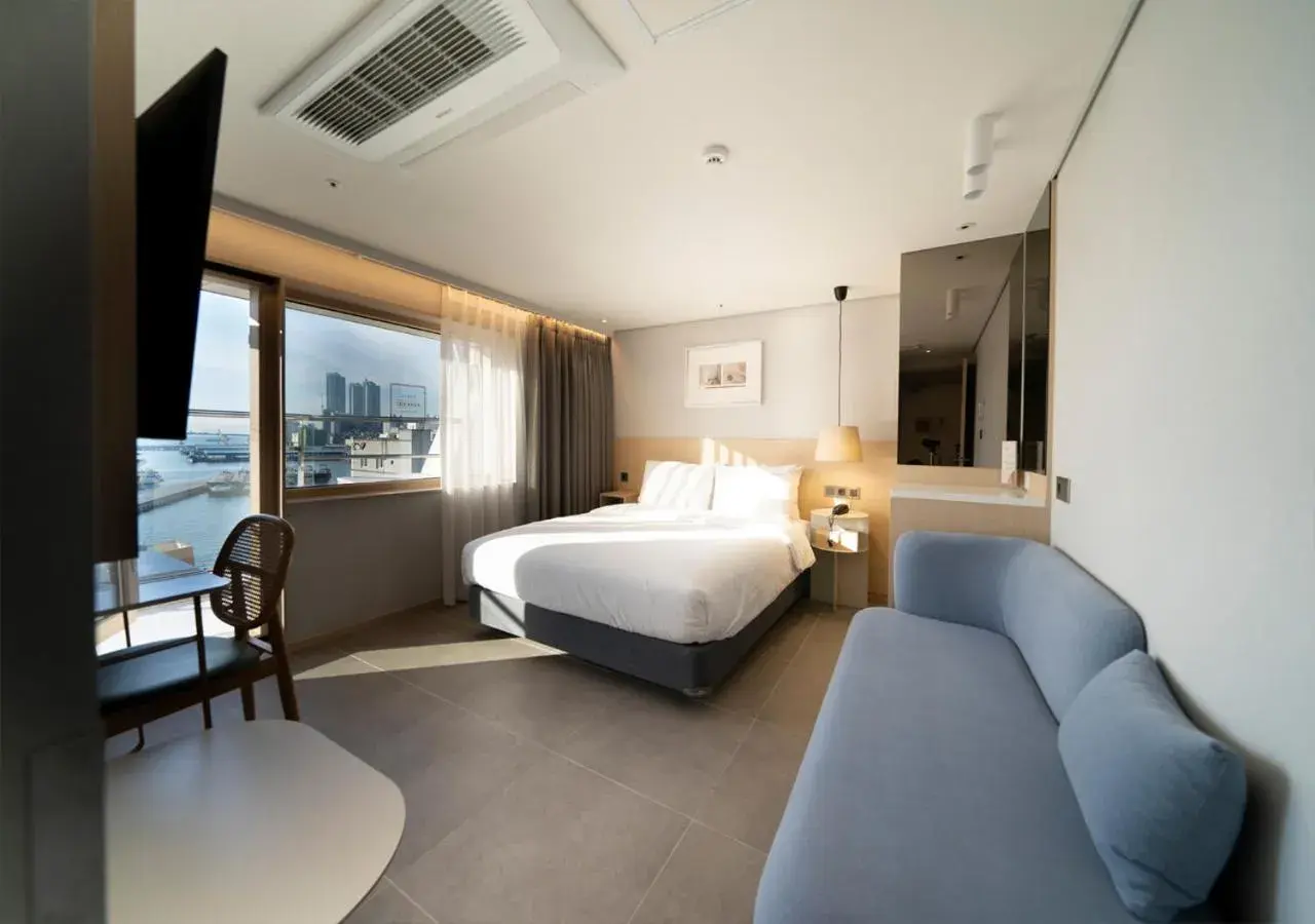 Bed in Nampo Ocean2Heaven Hotel& Spa Bed in Nampo Ocean2Heaven Hotel& Spa