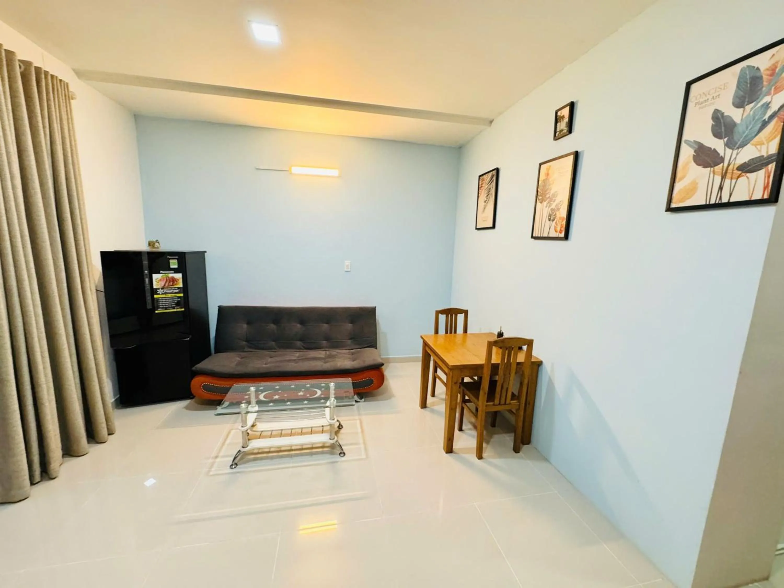 Living room in EMERALD APARTMENTS