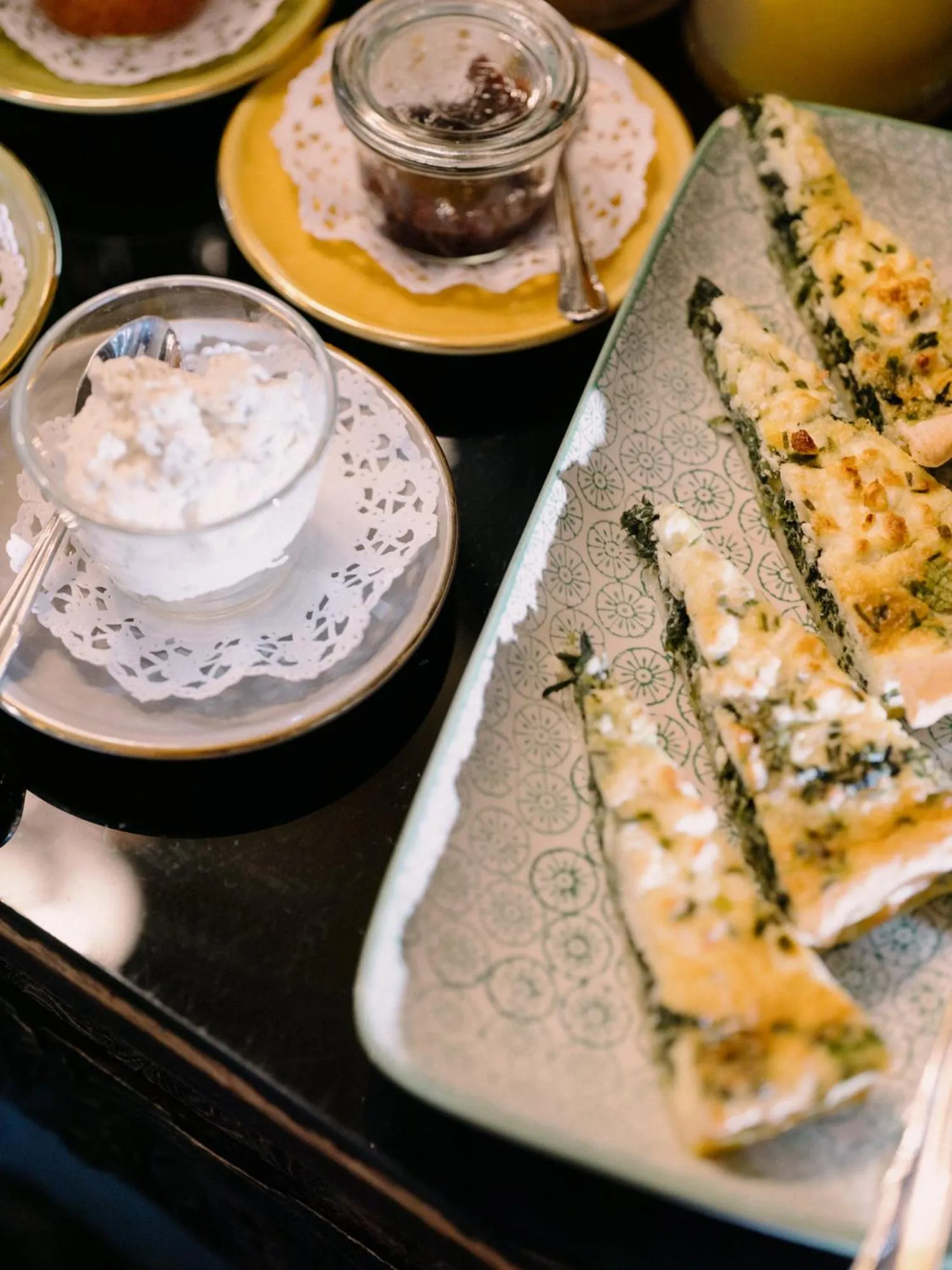 Food and drinks in Saint SHERMIN bed breakfast & champagne