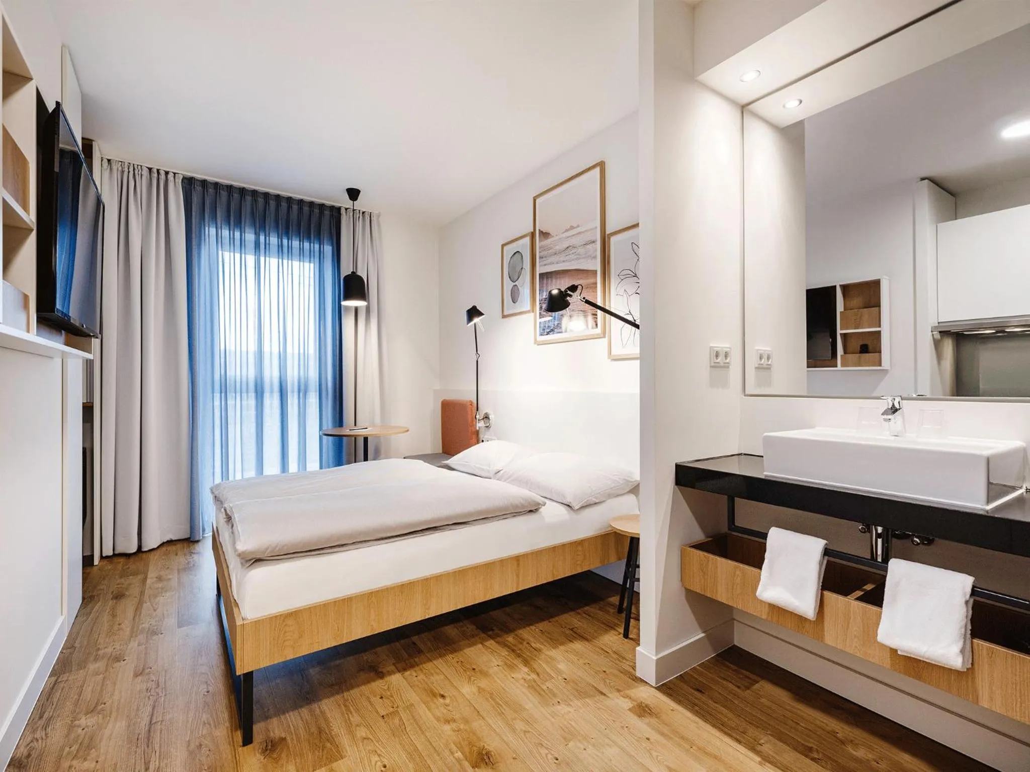 Bed in smartments Mannheim Hauptbahnhof