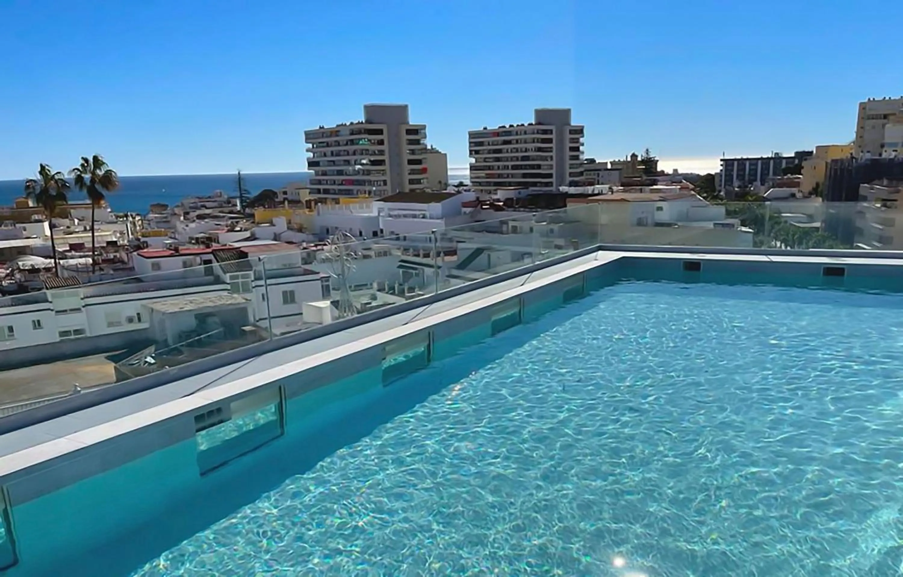 Swimming pool in Hotel Sireno Torremolinos - Adults Only, Ritual Friendly