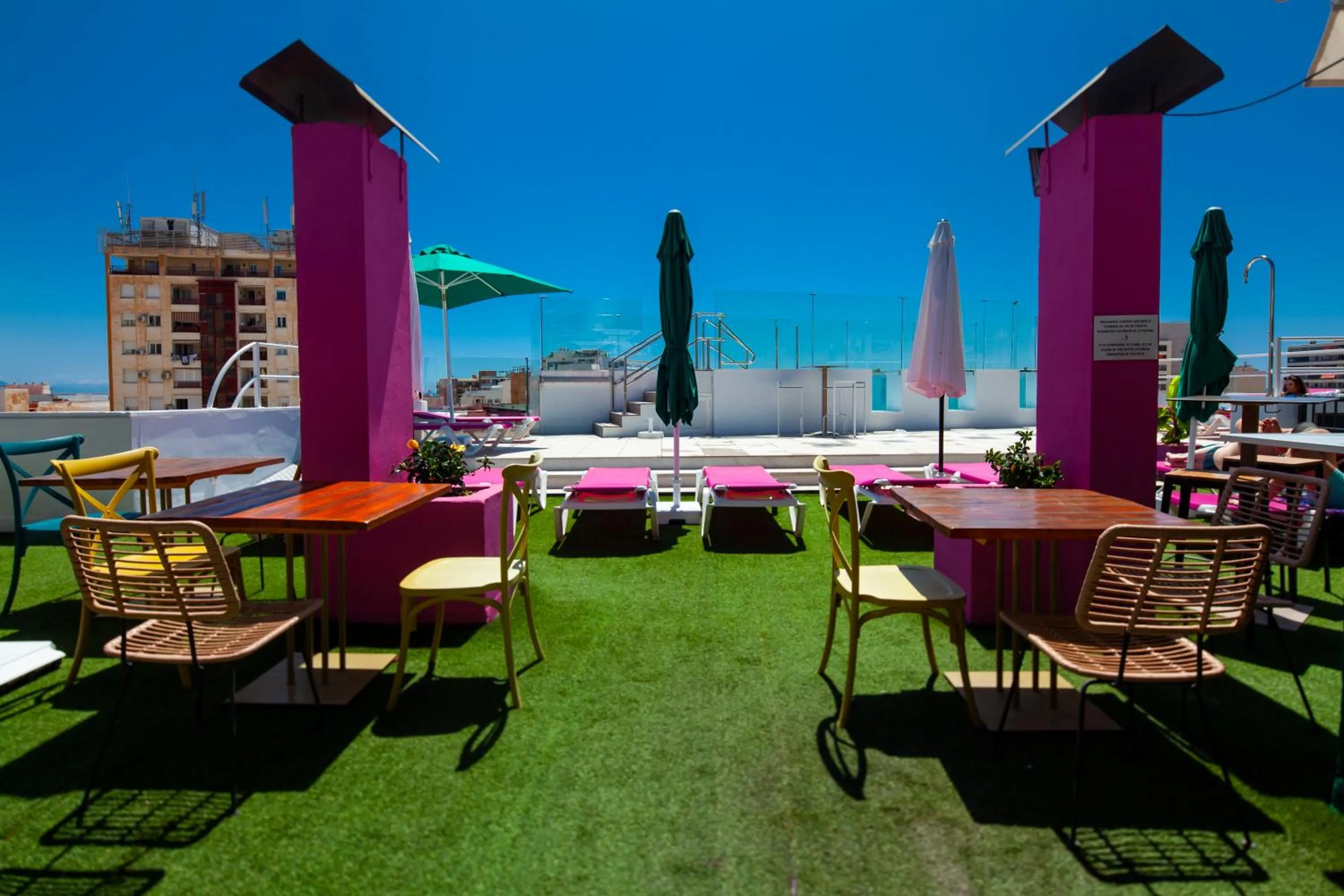 Patio in Hotel Sireno Torremolinos - Adults Only, Ritual Friendly
