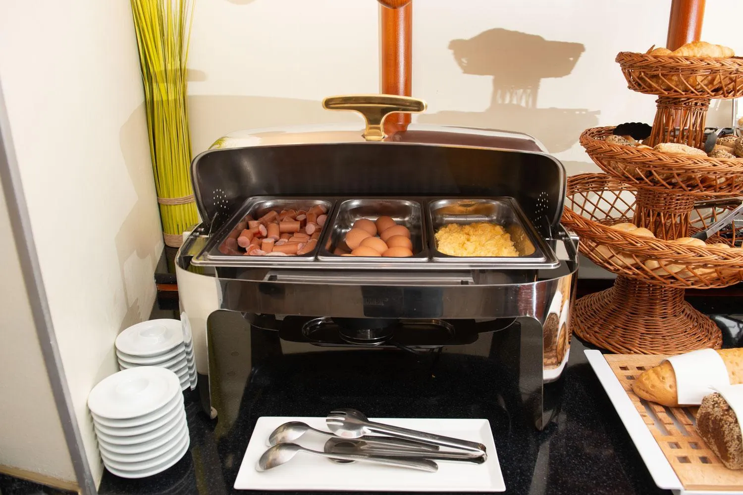 Breakfast in Suite Hotel 900 m zur Oper