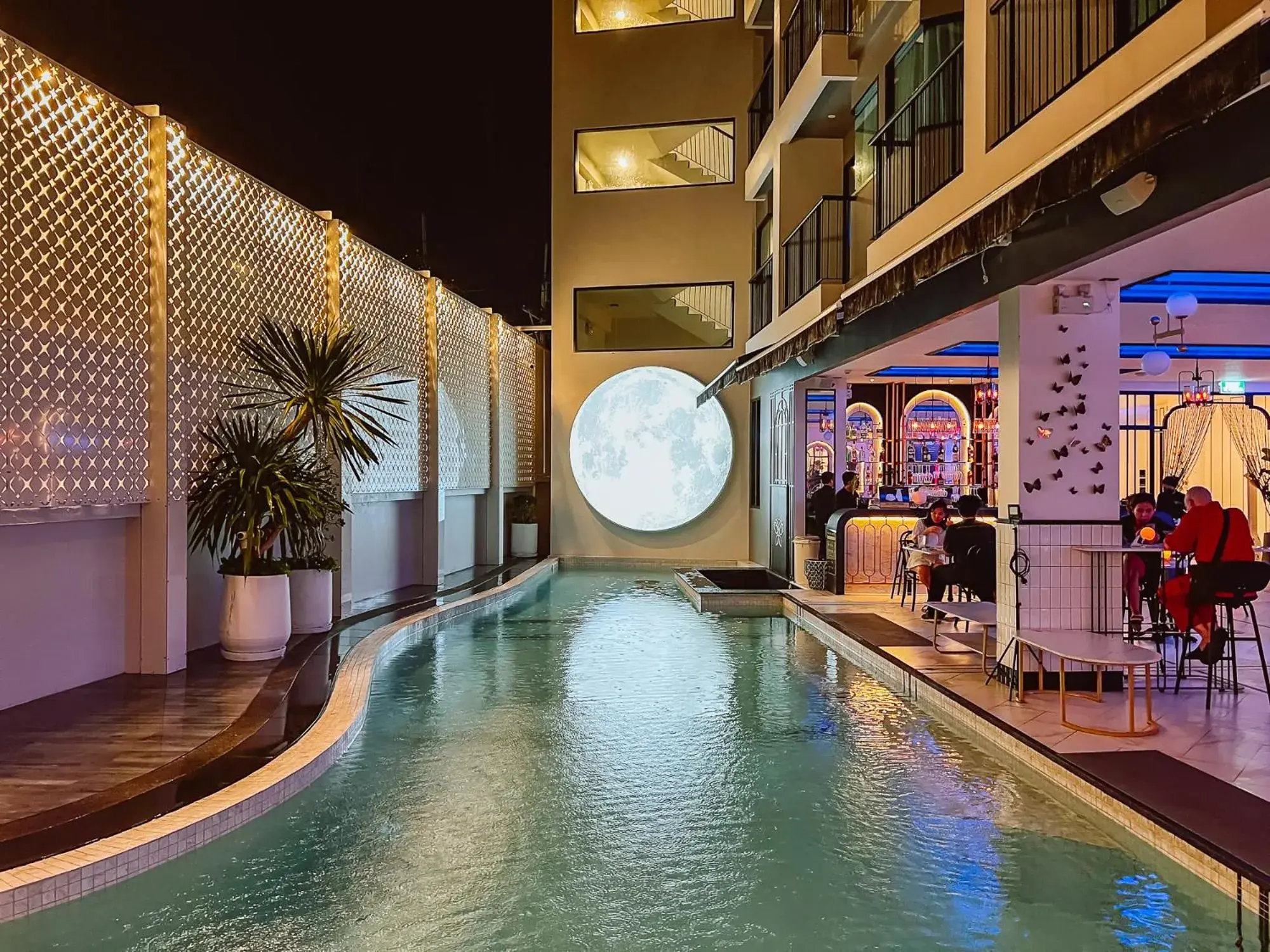 Swimming pool in Ratri Hotel Phuket Old Town Swimming pool in Ratri Hotel Phuket Old Town