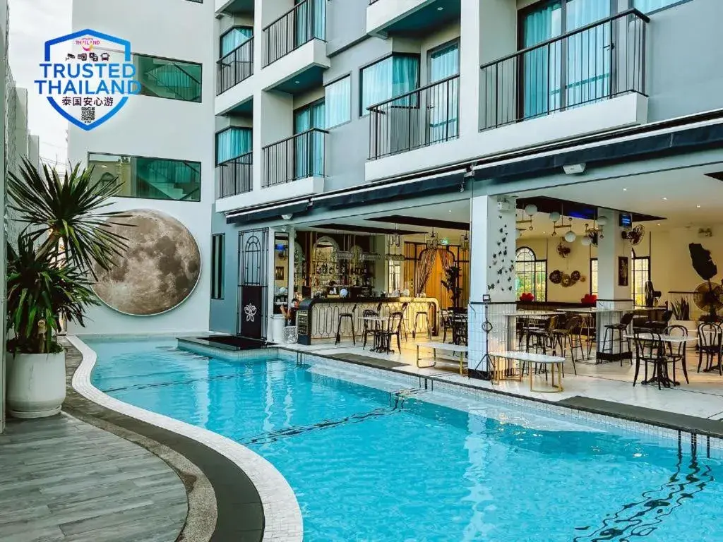 Ratri Hotel Phuket Old Town Ratri Hotel Phuket Old Town