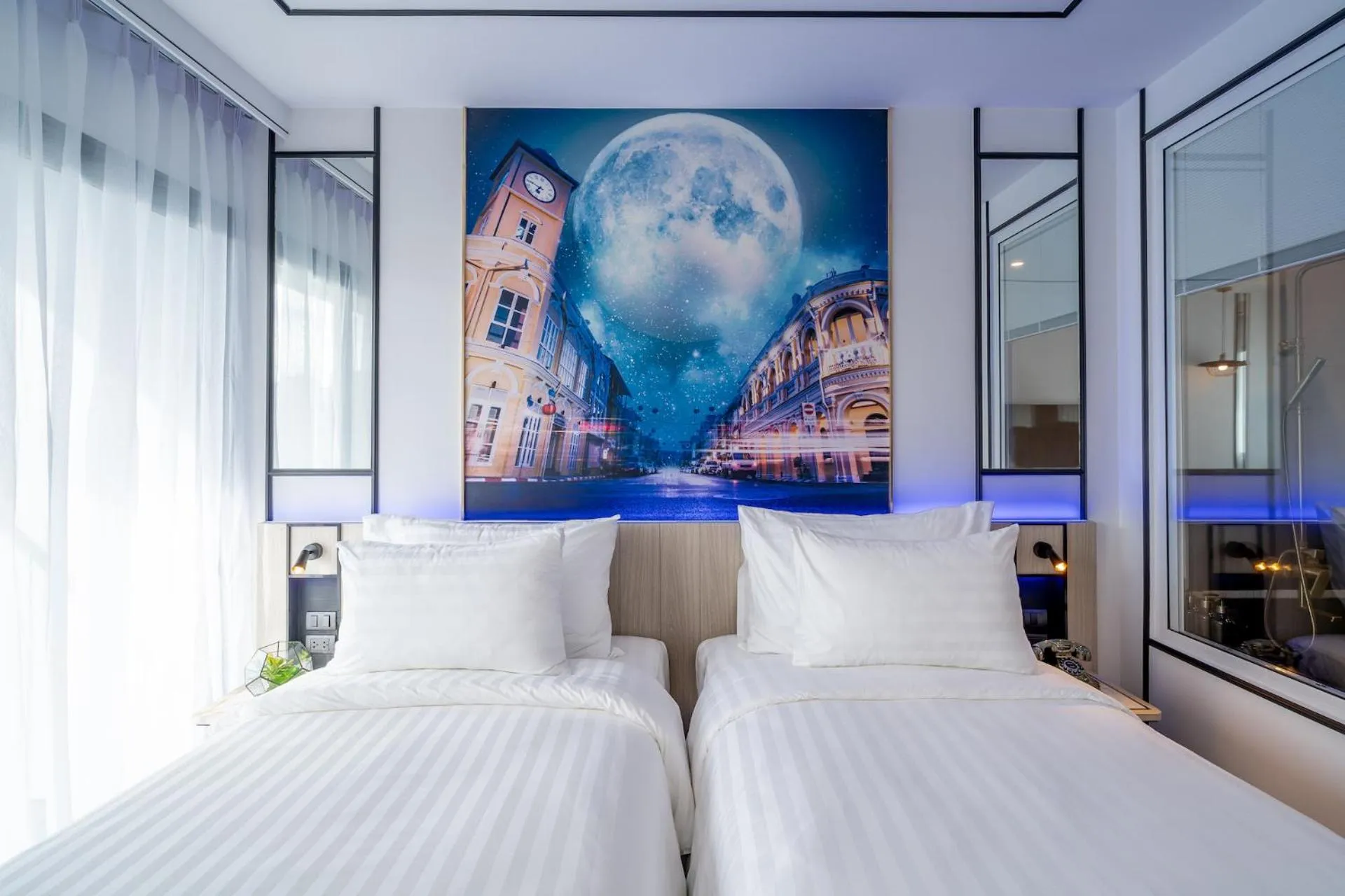 Bed in Ratri Hotel Phuket Old Town