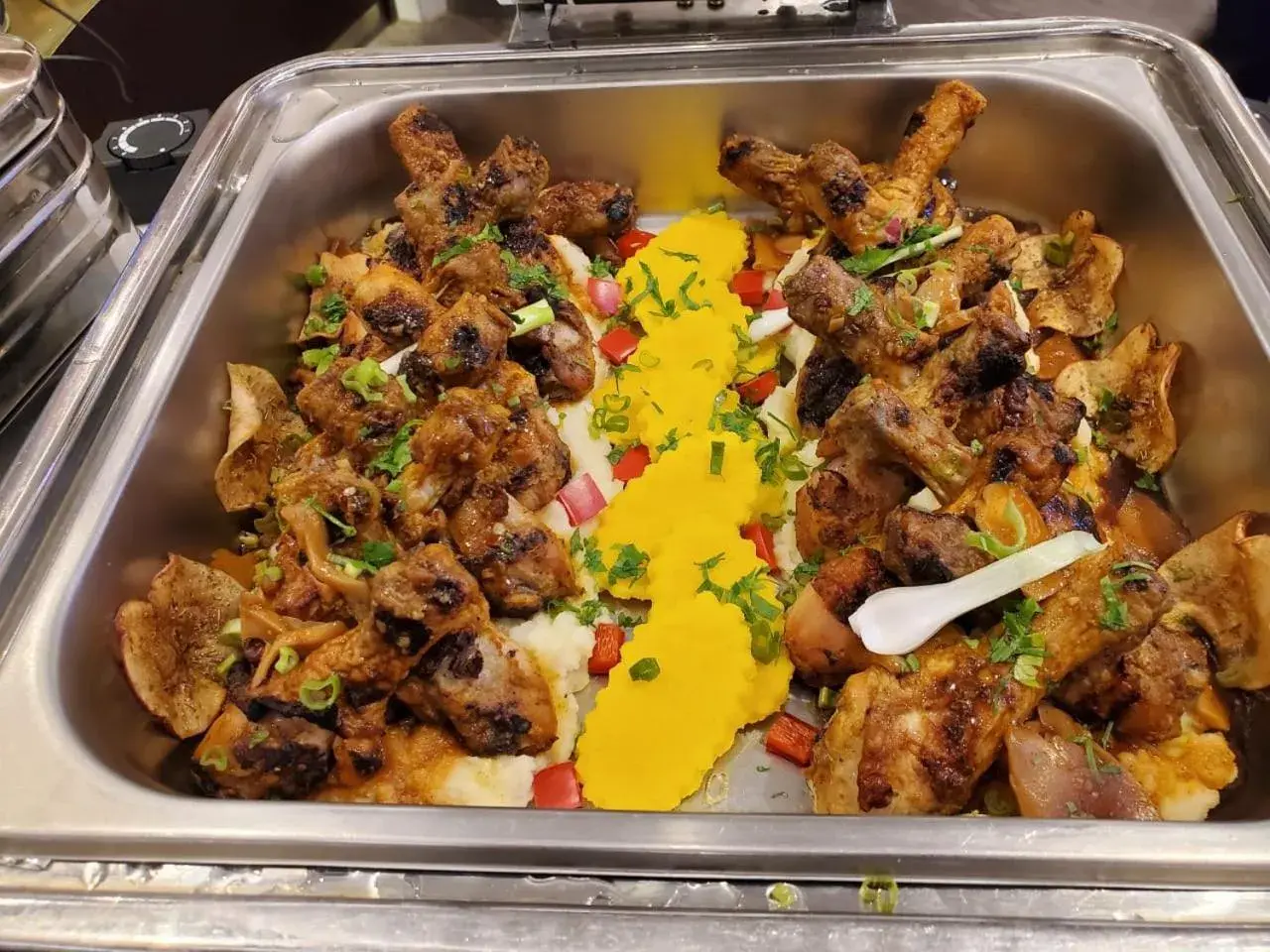 Food and drinks in Cheerful Al Waha Unayzah Hotel Food and drinks in Cheerful Al Waha Unayzah Hotel