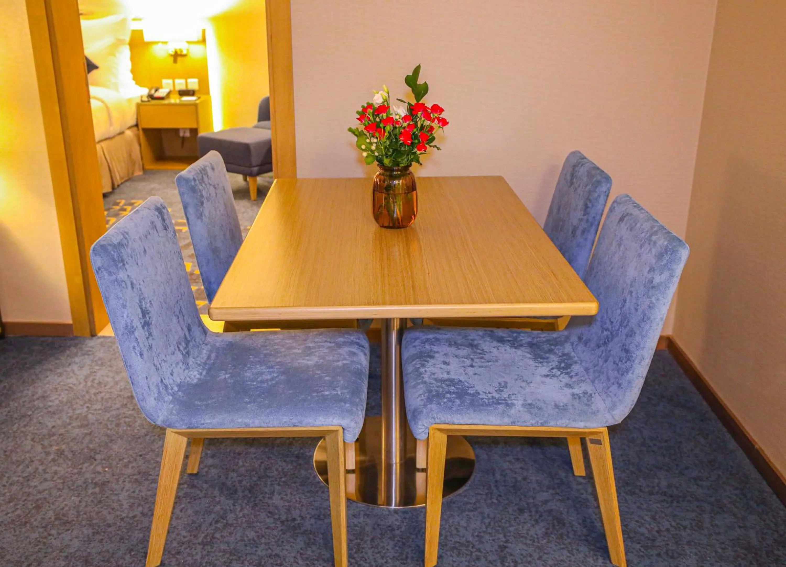 Seating area in Cheerful Al Waha Unayzah Hotel