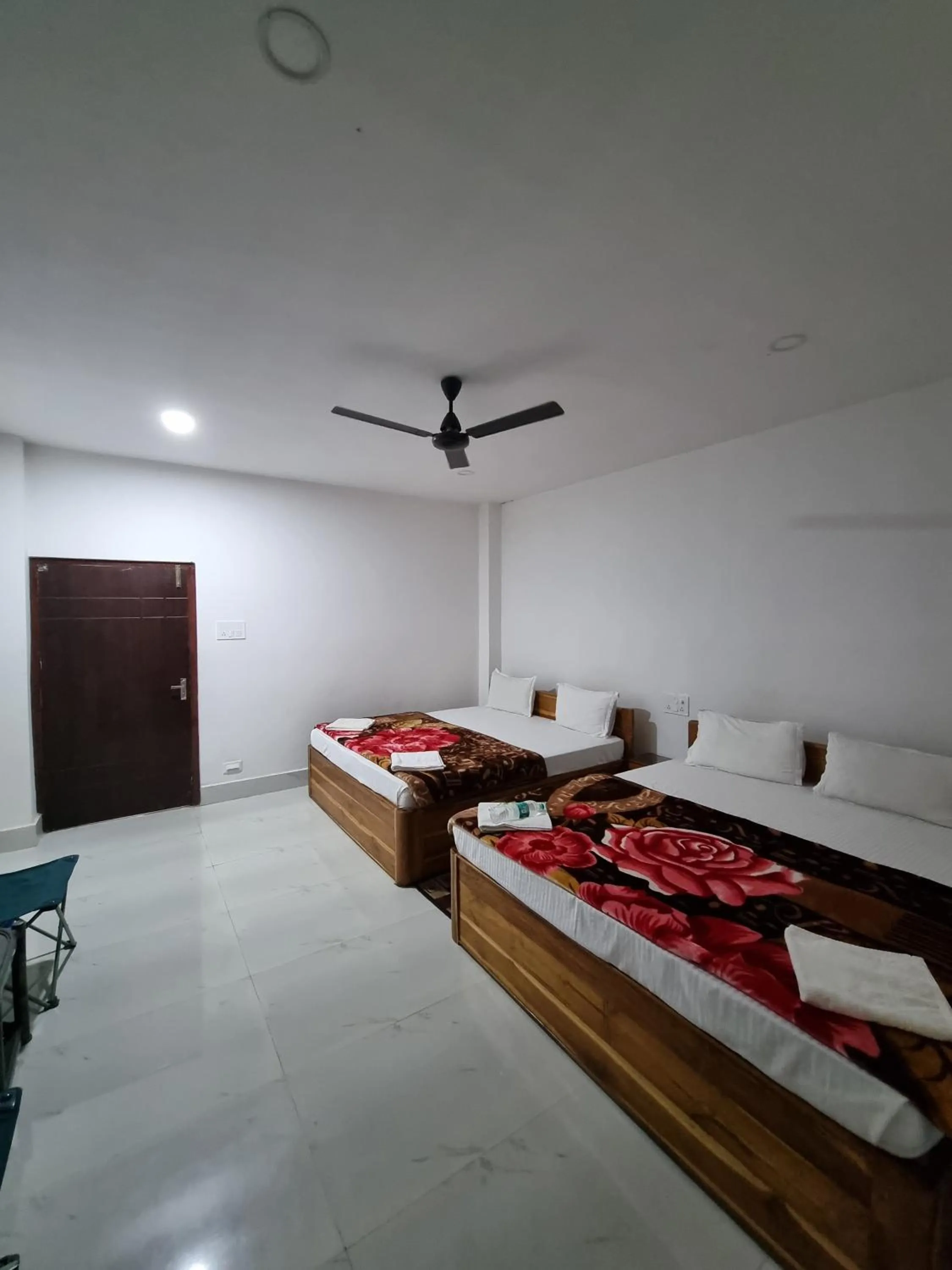 View (from property/room), Bed in Shivaji Inn Kaziranga