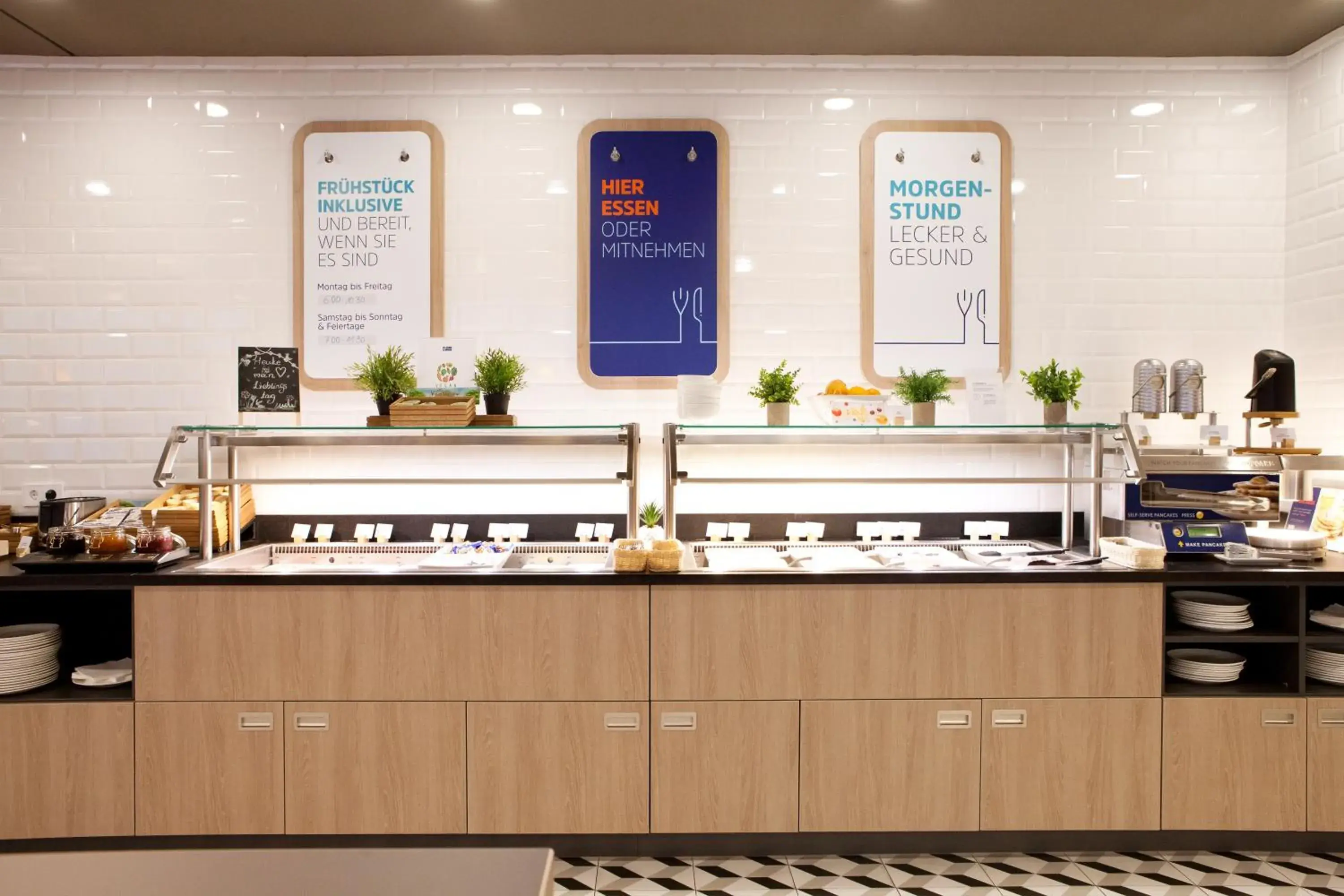 Property building in Holiday Inn Express - Lustenau Property building in Holiday Inn Express - Lustenau