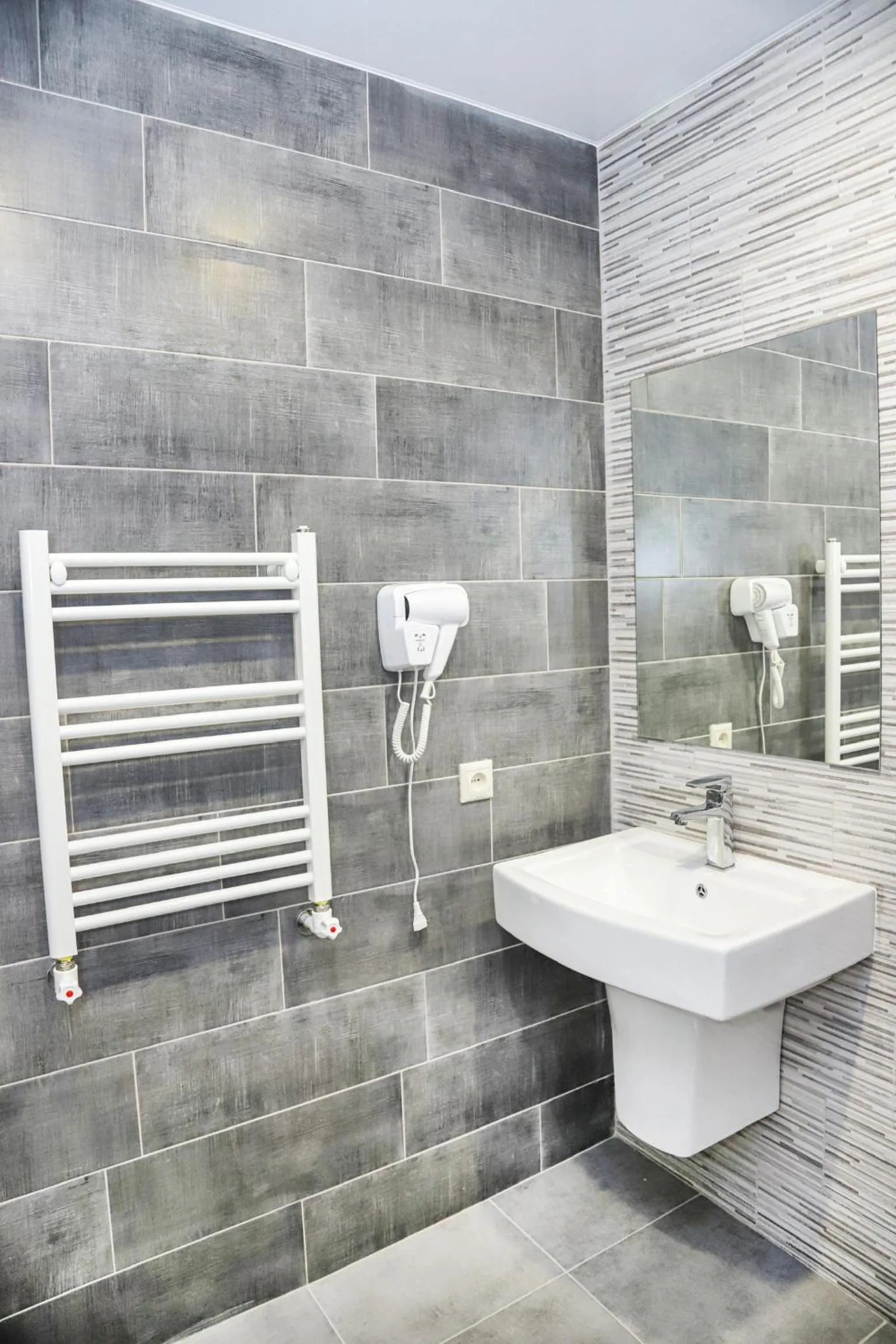 Bathroom in Grand Fortune Hotel