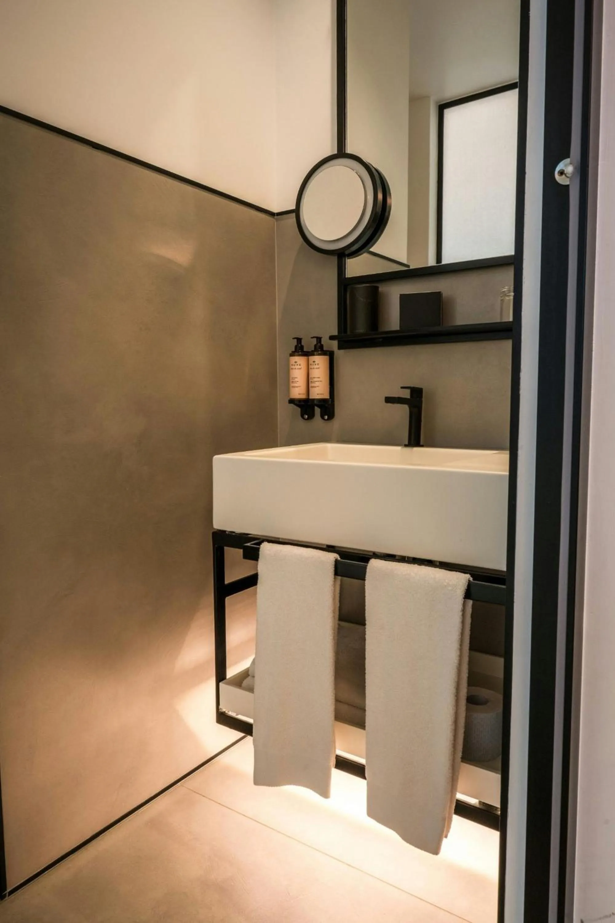 Bathroom in HABITA79, Pompeii, a Tribute Portfolio Hotel