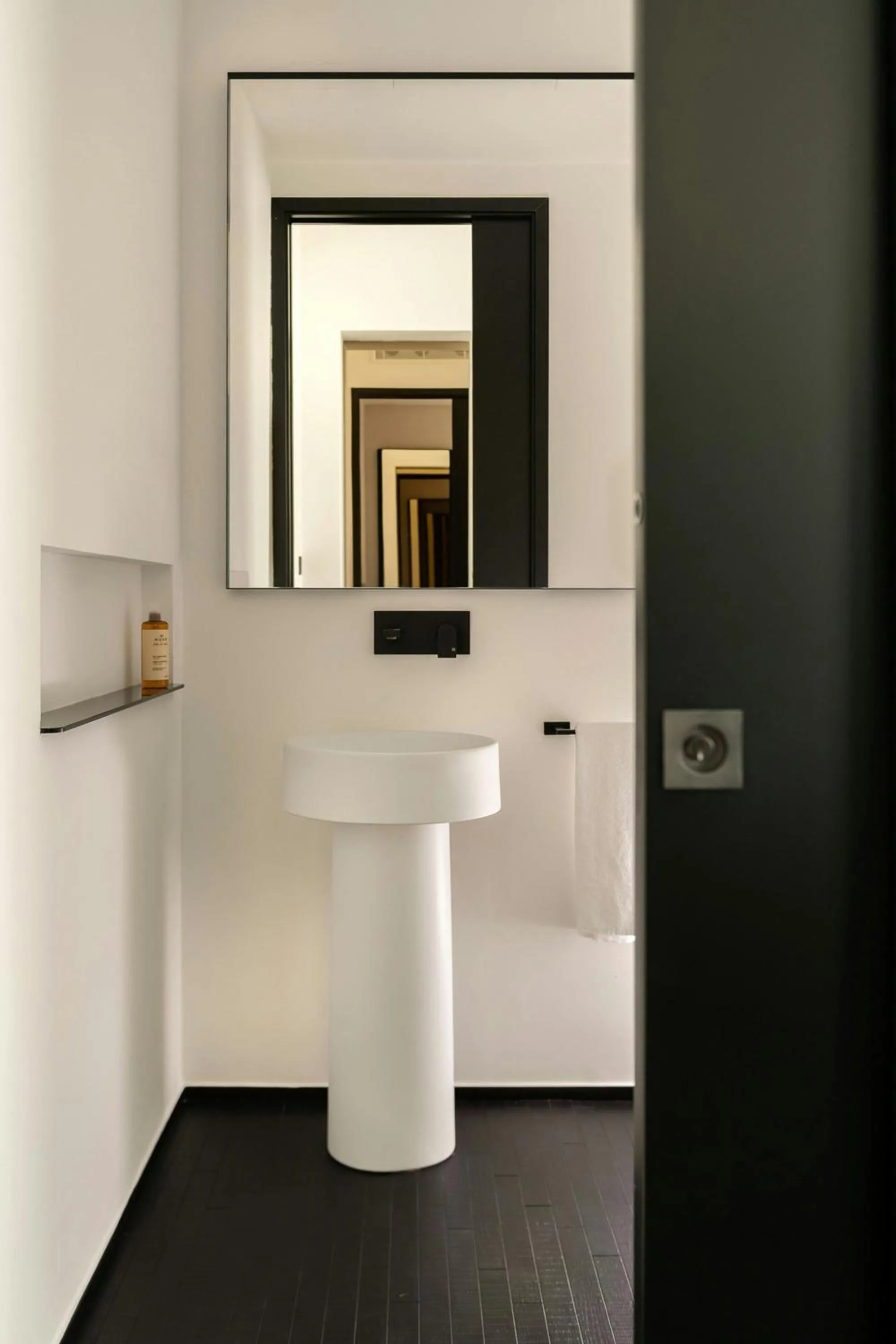 Bathroom in HABITA79, Pompeii, a Tribute Portfolio Hotel
