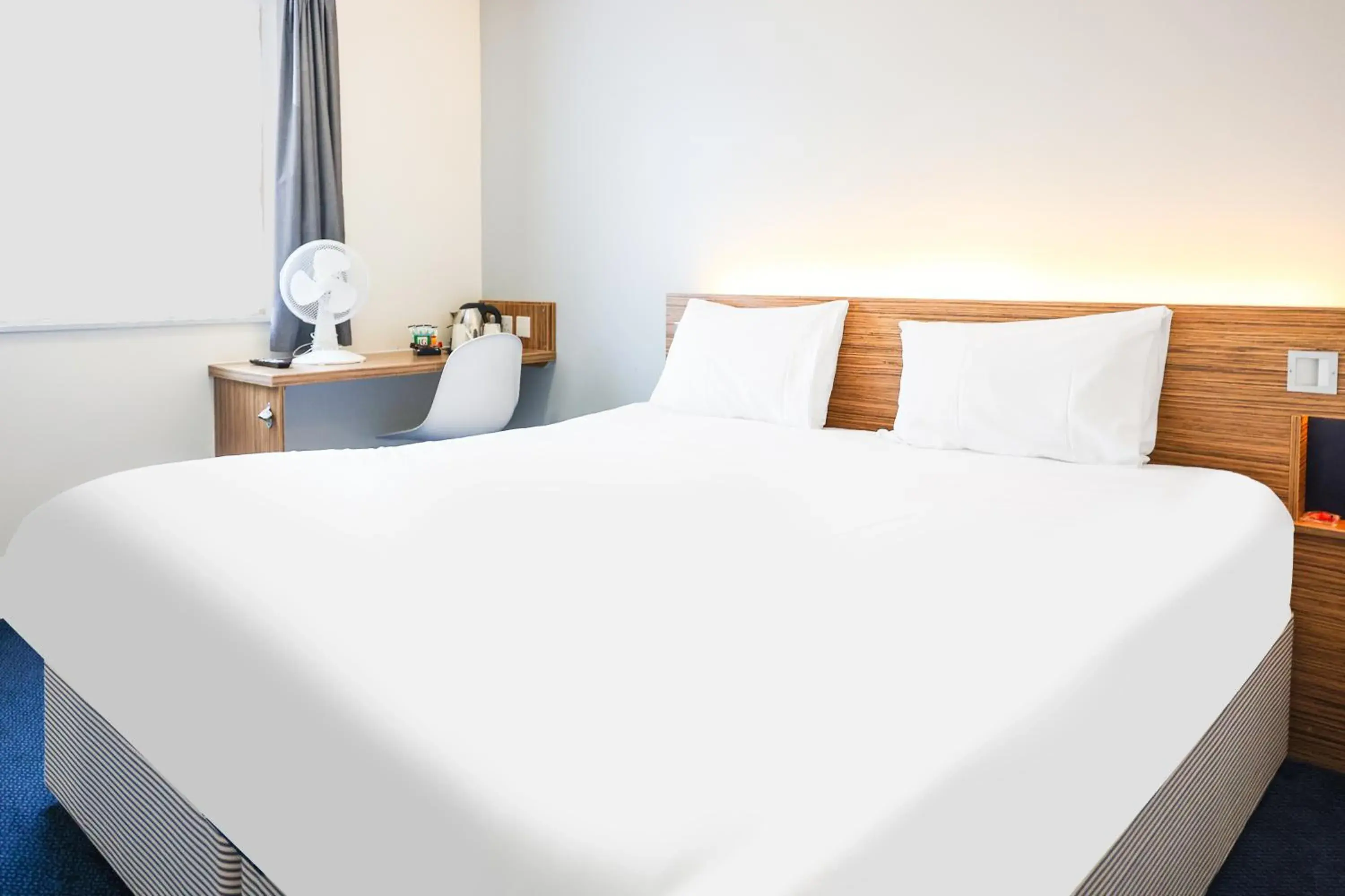 Photo of the whole room, Bed in GO2 Lancaster Centre Hotel by OYO Photo of the whole room, Bed in GO2 Lancaster Centre Hotel by OYO