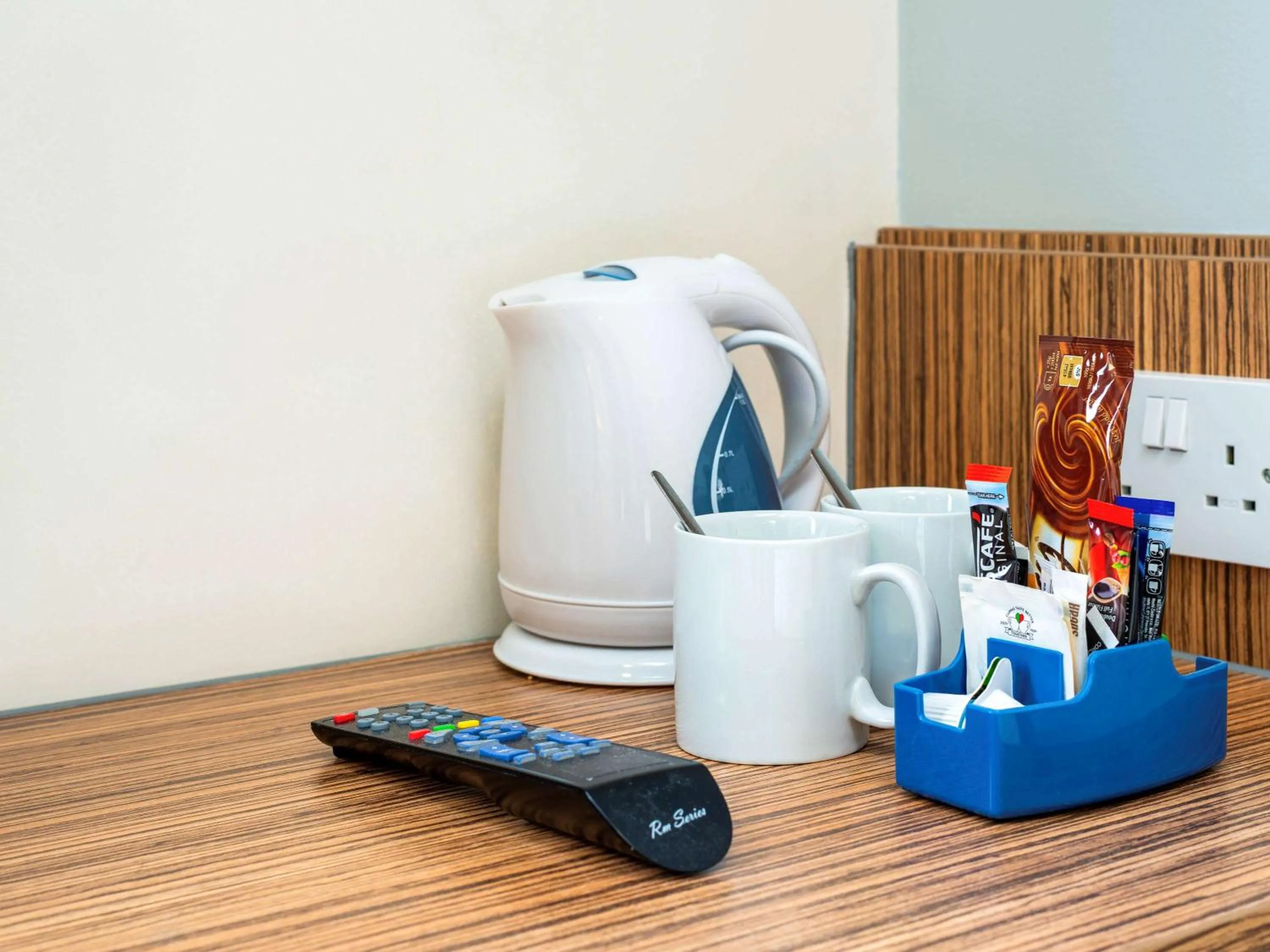 Coffee/tea facilities in go2 Hotels Burton Upon Trent Central