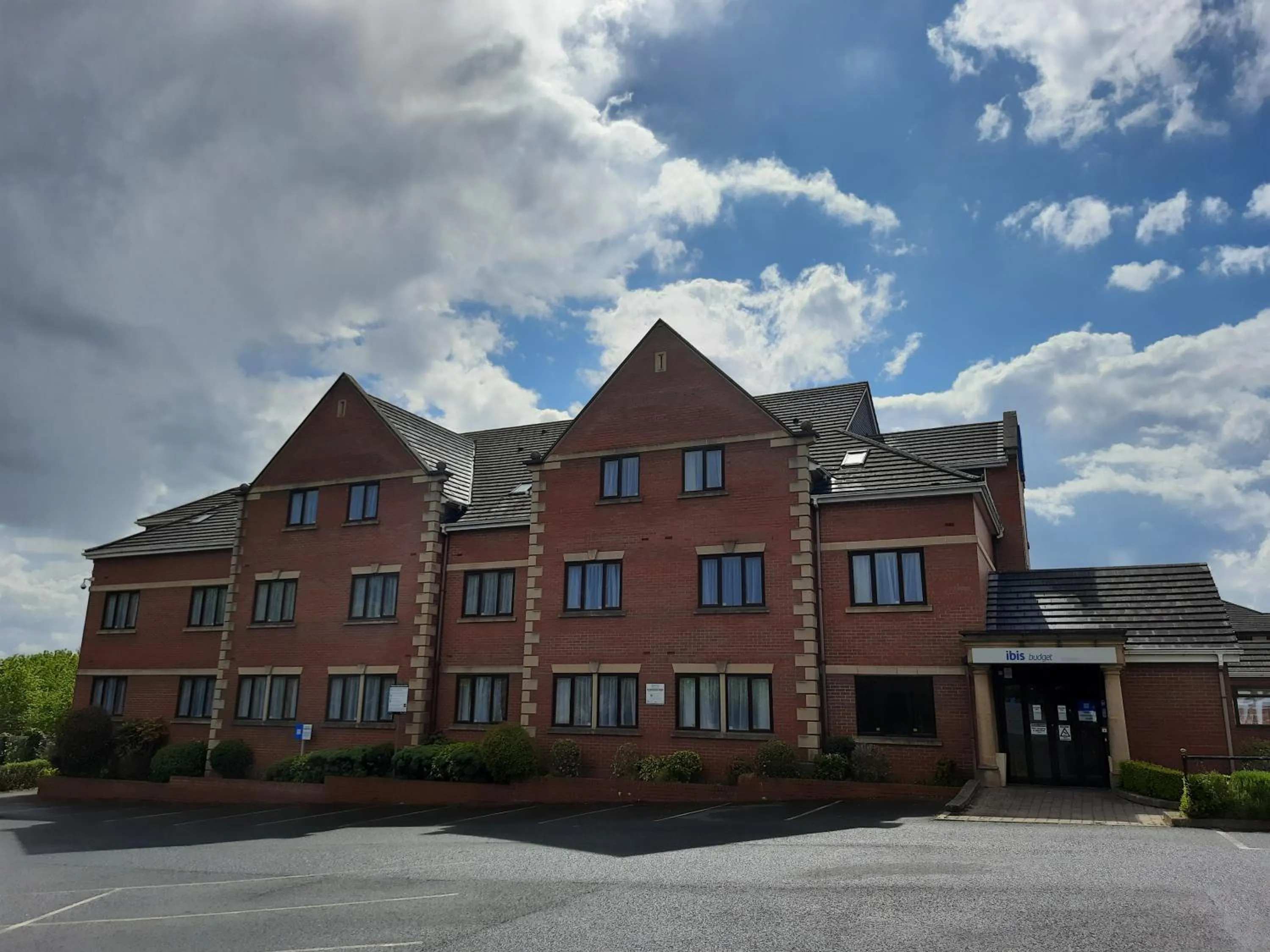 Property Building in Ibis Budget Bromsgrove