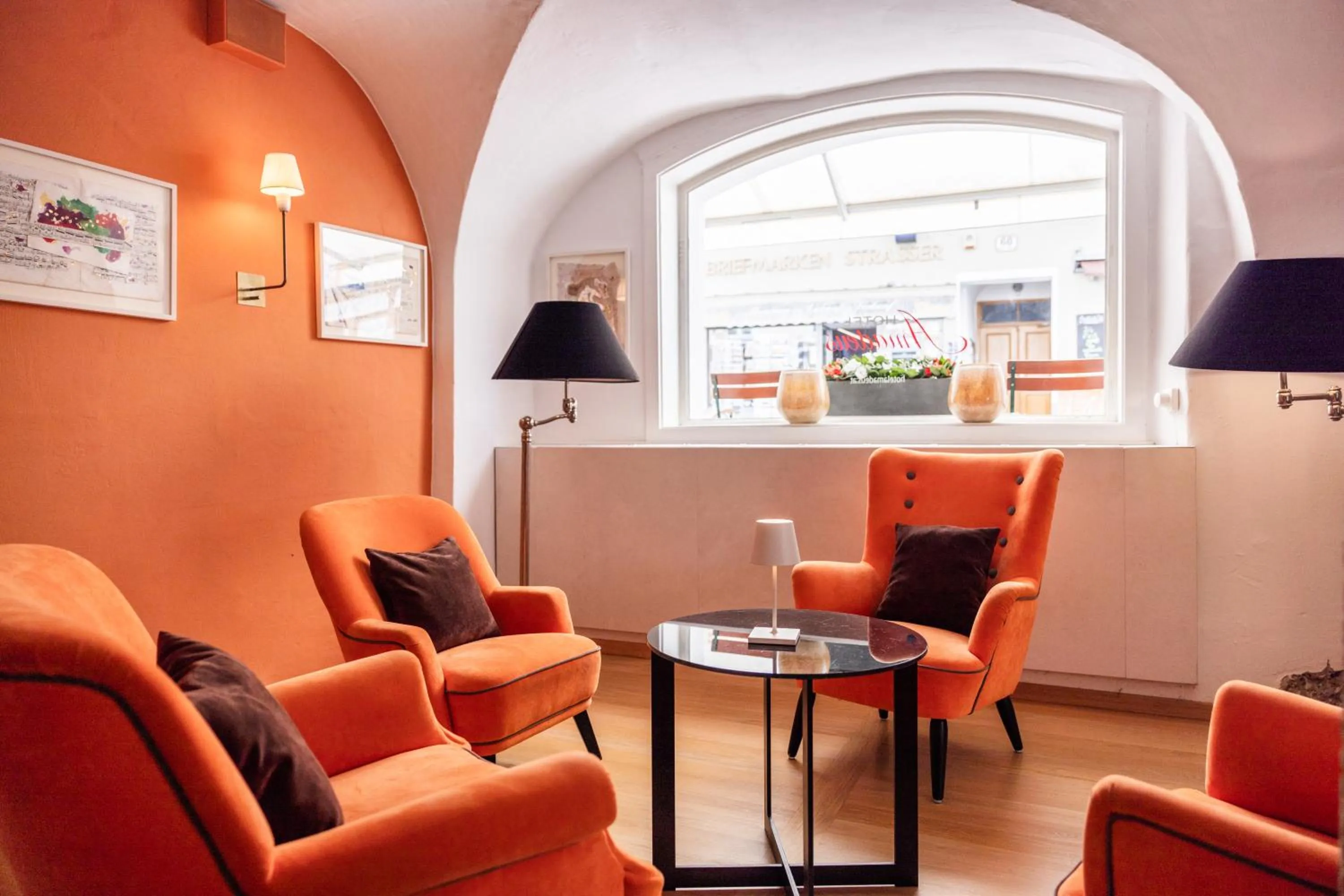 Seating area in Boutiquehotel Amadeus