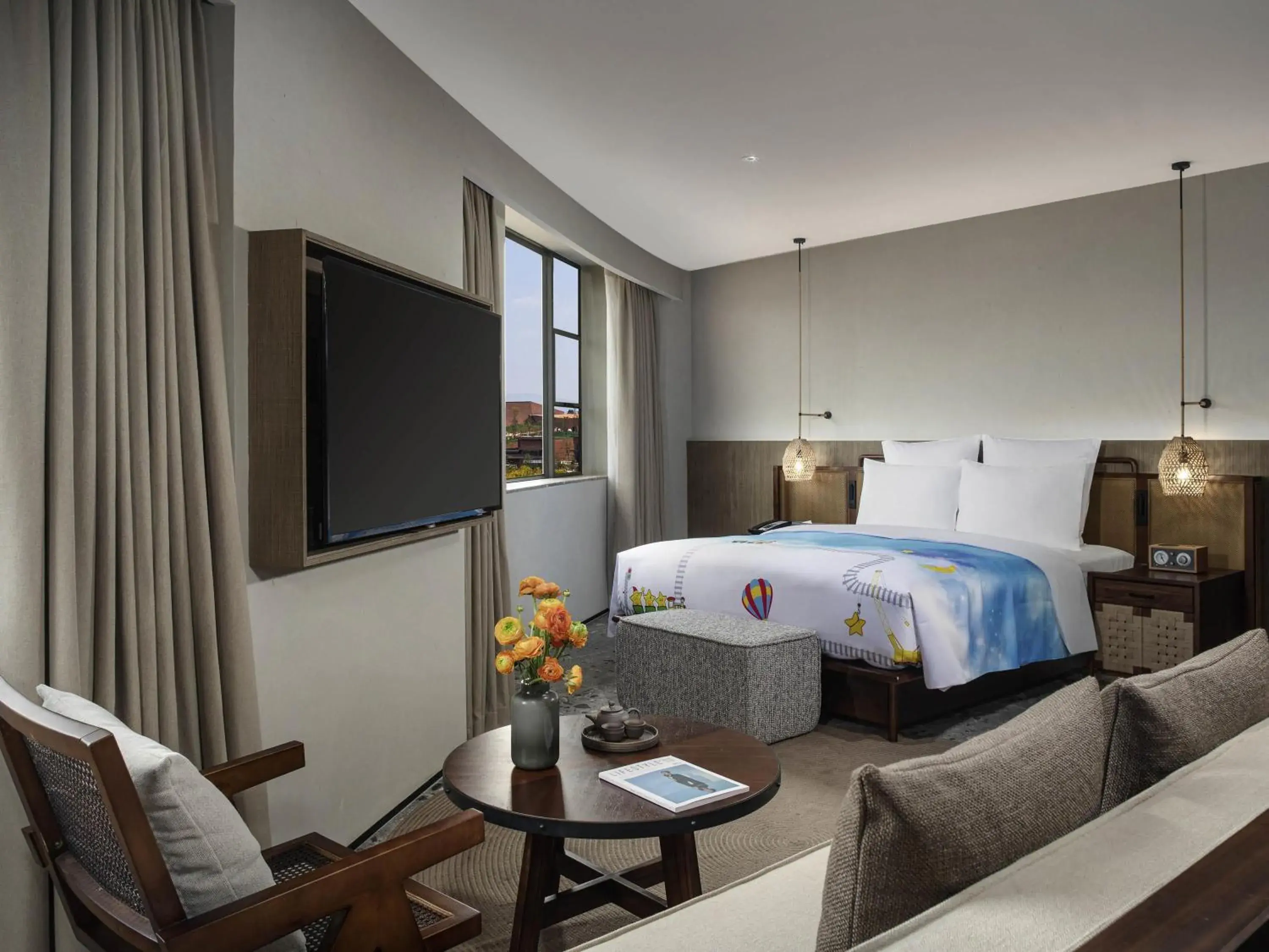 The Amber Spiral with Garden Pool in DongFengYun Hotel Mi'Le - MGallery Collection The Amber Spiral with Garden Pool in DongFengYun Hotel Mi'Le - MGallery Collection