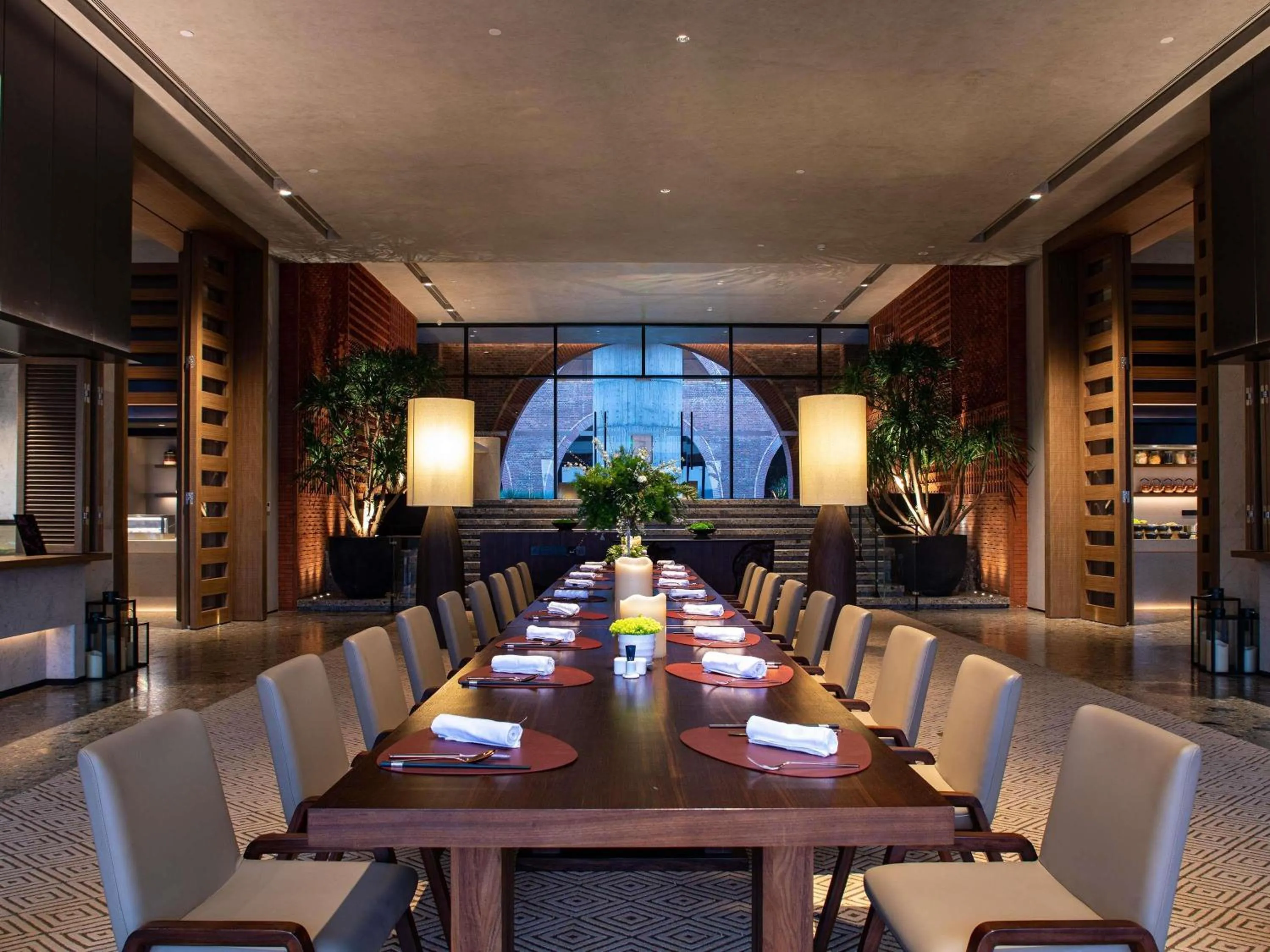 Restaurant/places to eat in DongFengYun Hotel Mi'Le - MGallery Collection