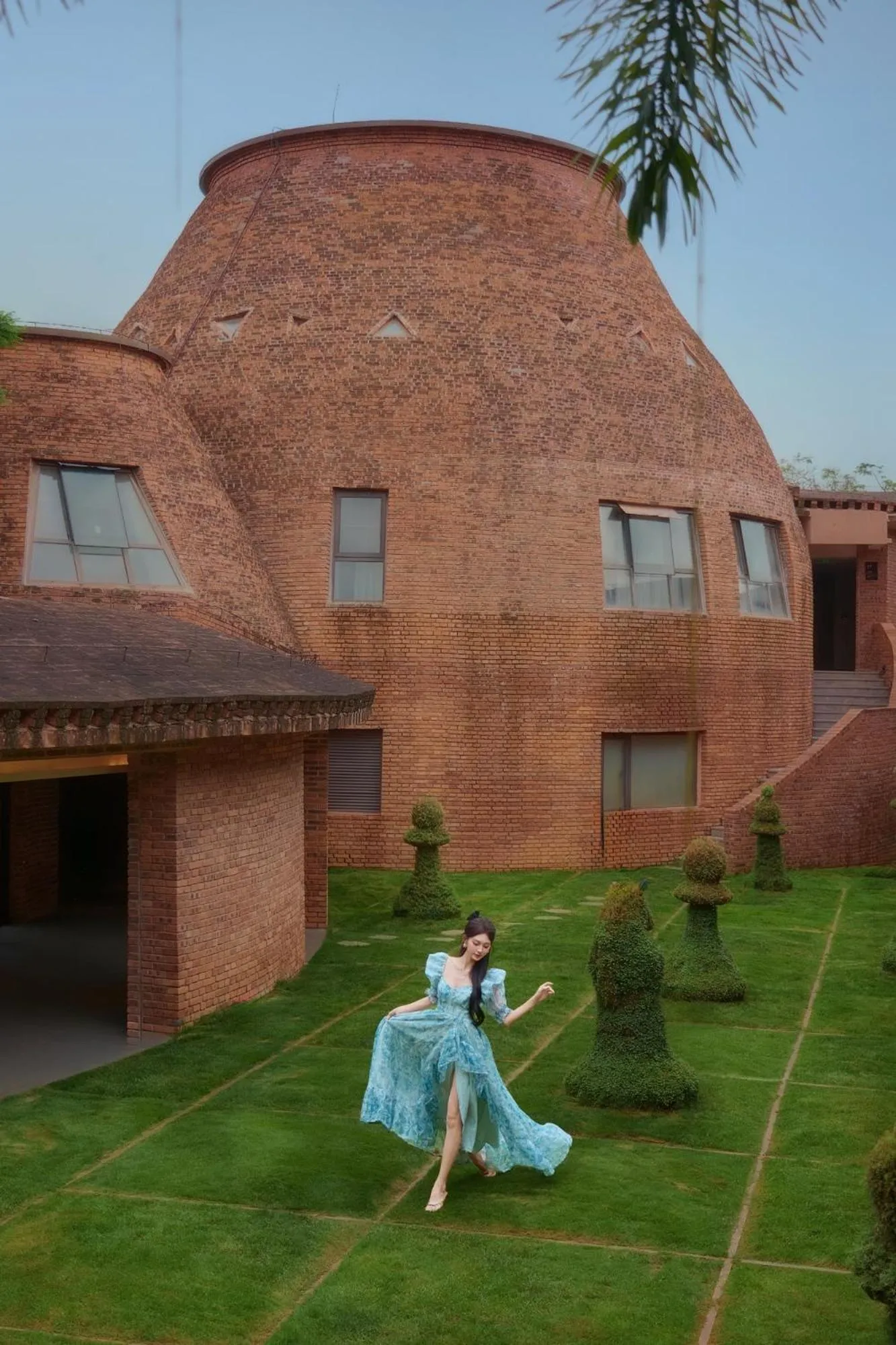 Garden in DongFengYun Hotel Mi'Le - MGallery Collection