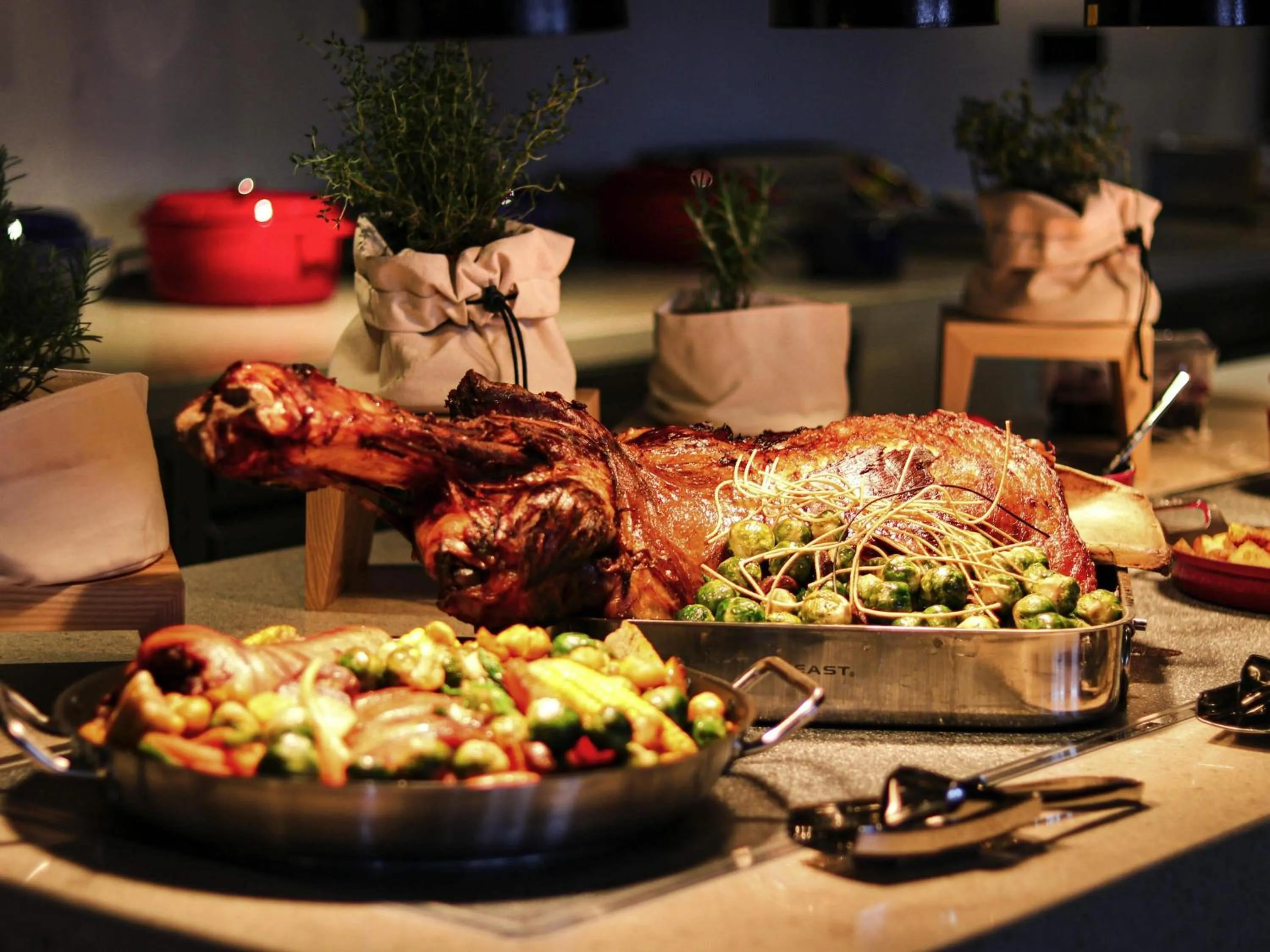 Restaurant/places to eat in DongFengYun Hotel Mi'Le - MGallery Collection