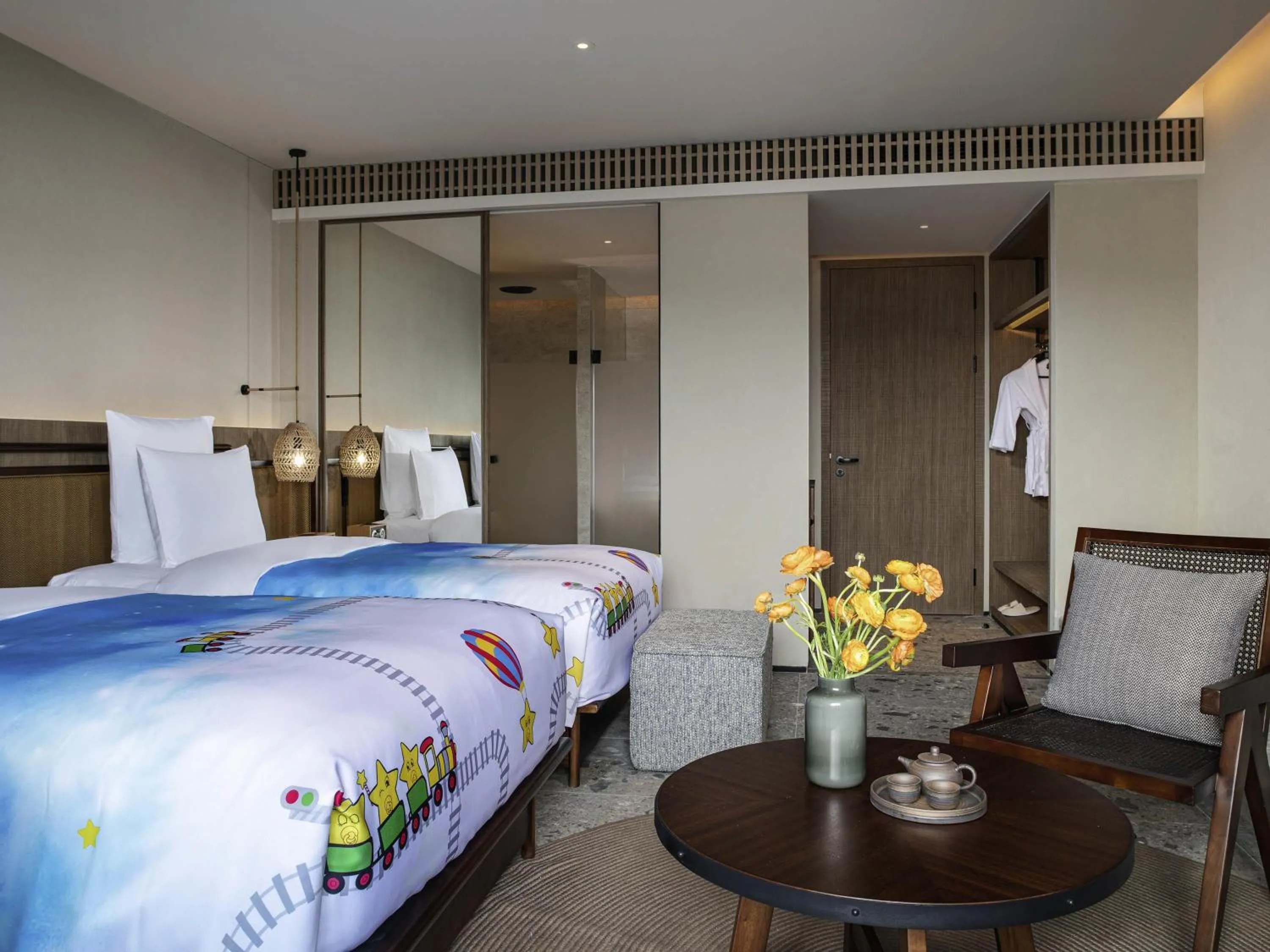 Bedroom, Bed in DongFengYun Hotel Mi'Le - MGallery Collection