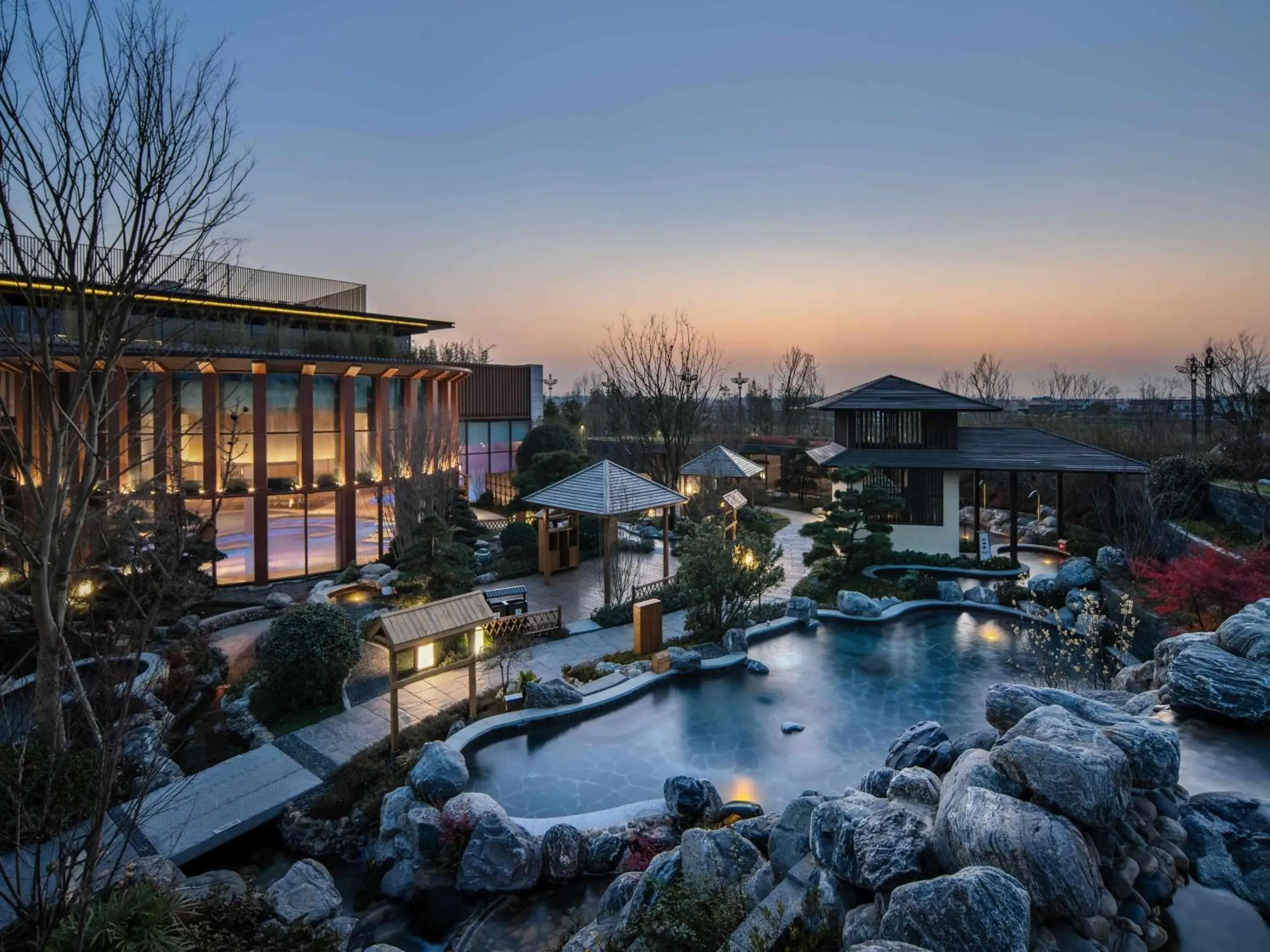 Property building in Ocean Spring Resort Chengdu - MGallery Collection Property building in Ocean Spring Resort Chengdu - MGallery Collection