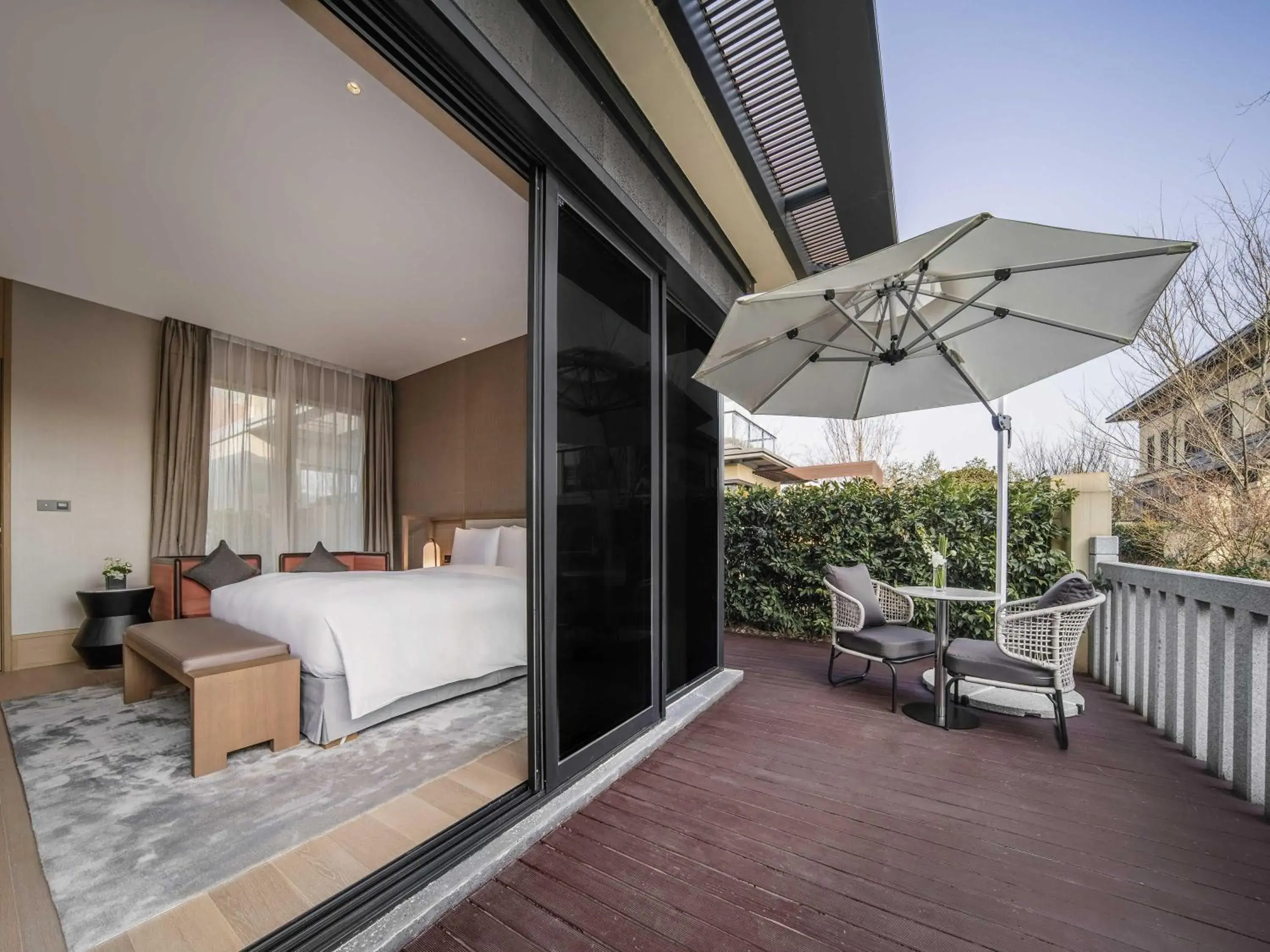 Bedroom, Bed in Ocean Spring Resort Chengdu - MGallery Collection Bedroom, Bed in Ocean Spring Resort Chengdu - MGallery Collection