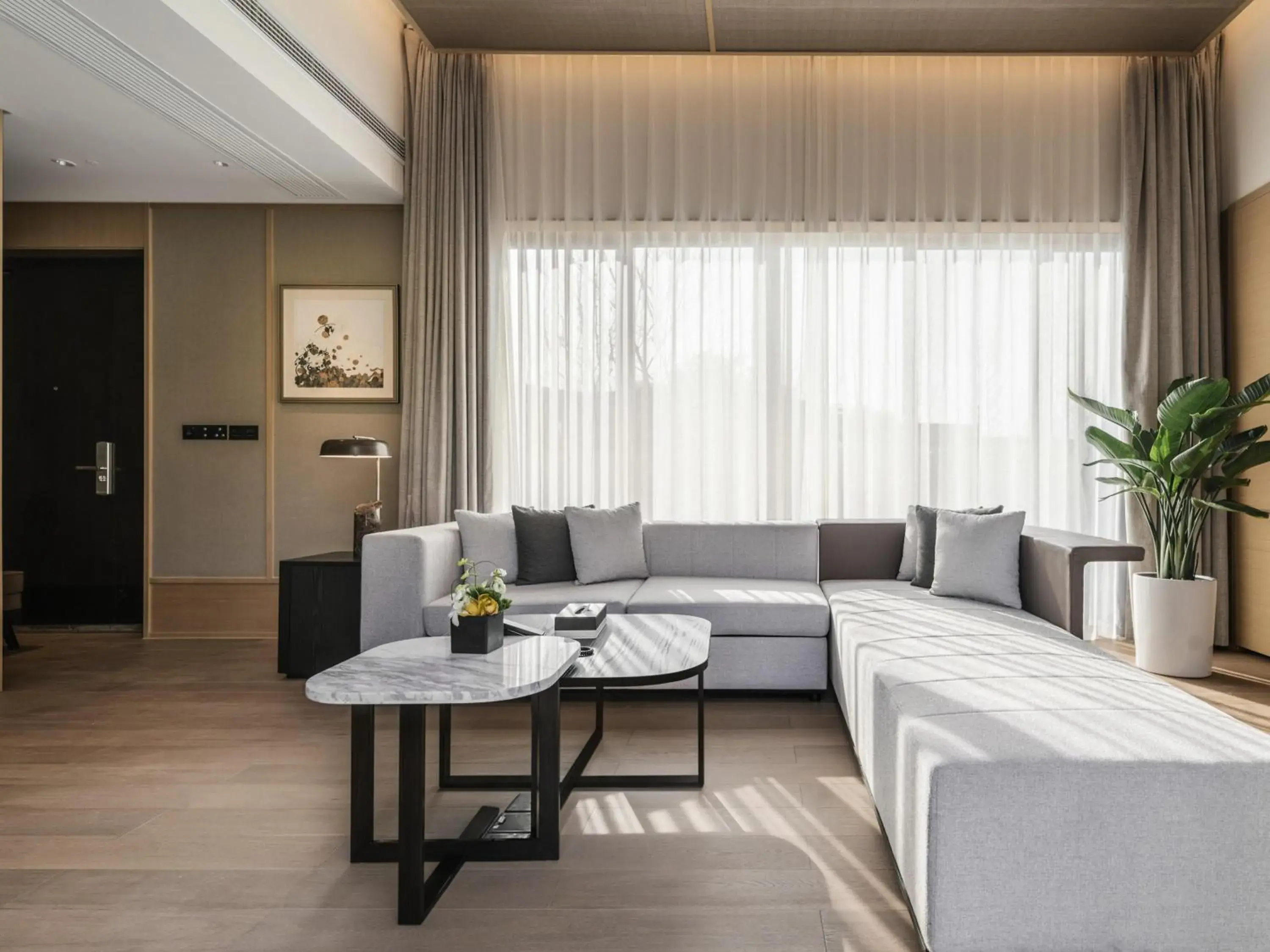 Villa with King Bed and Garden View in Ocean Spring Resort Chengdu - MGallery Collection Villa with King Bed and Garden View in Ocean Spring Resort Chengdu - MGallery Collection