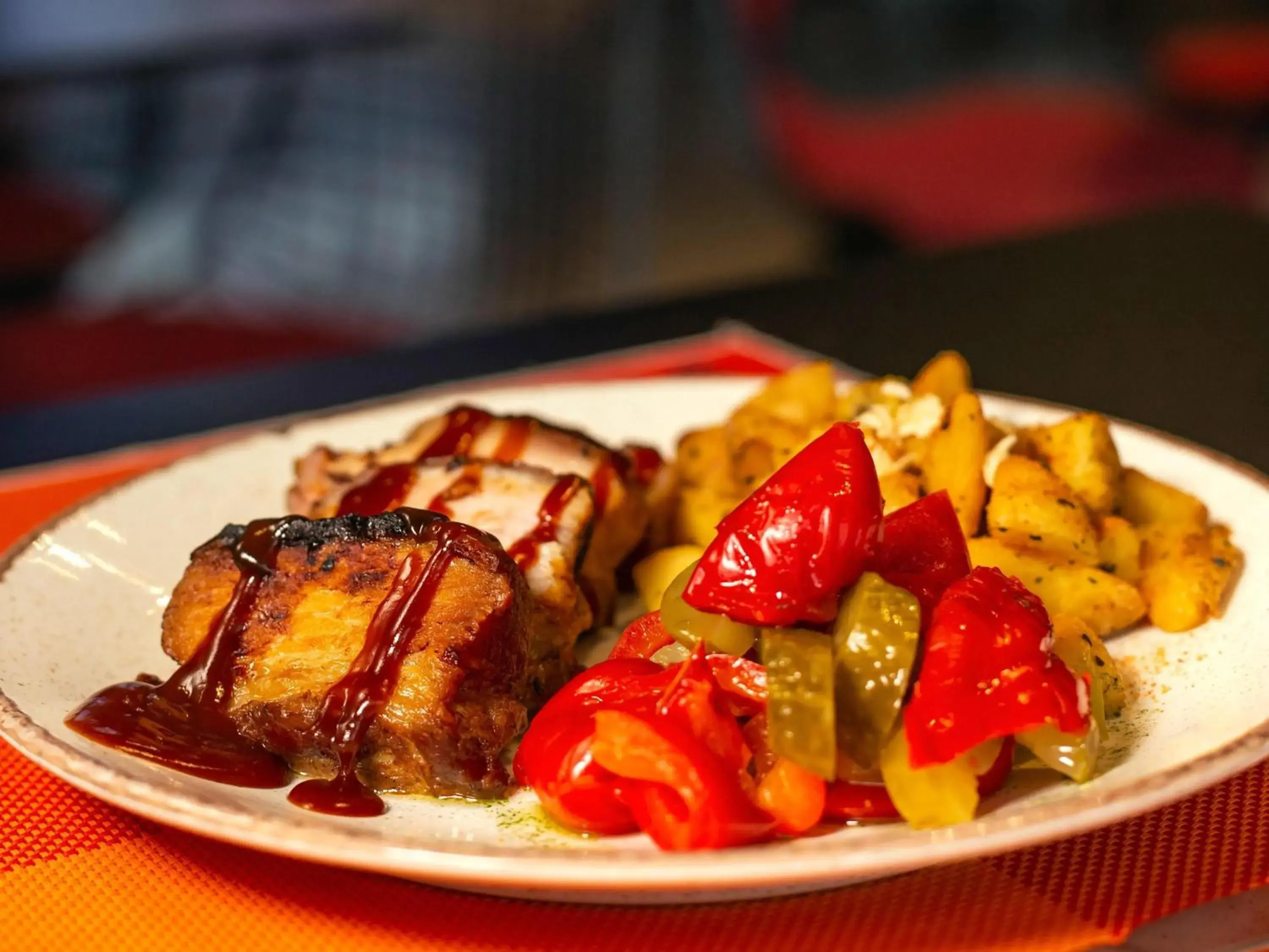 Restaurant/places to eat in ibis Bucharest Politehnica Restaurant/places to eat in ibis Bucharest Politehnica