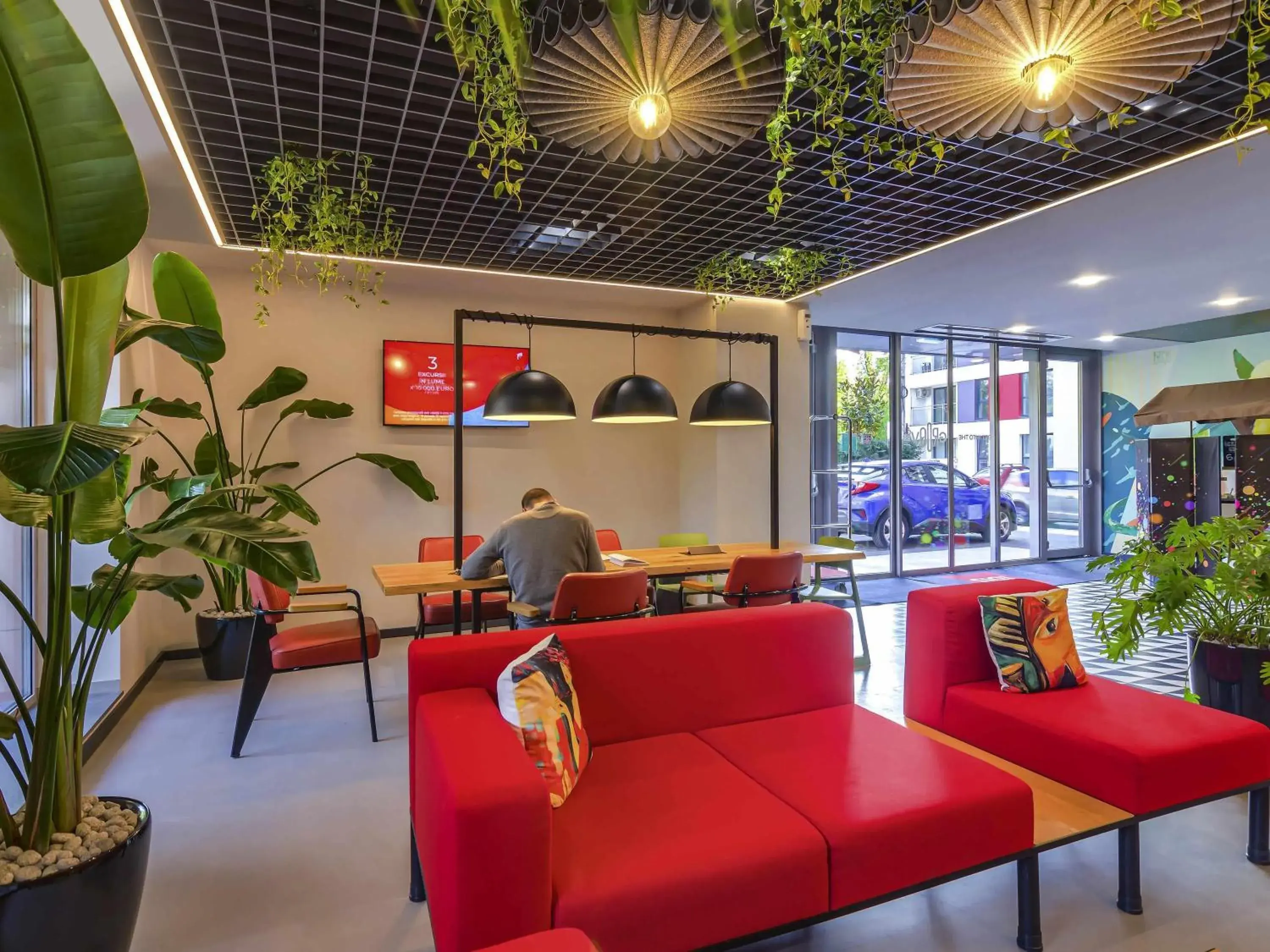 Property building in ibis Bucharest Politehnica Property building in ibis Bucharest Politehnica