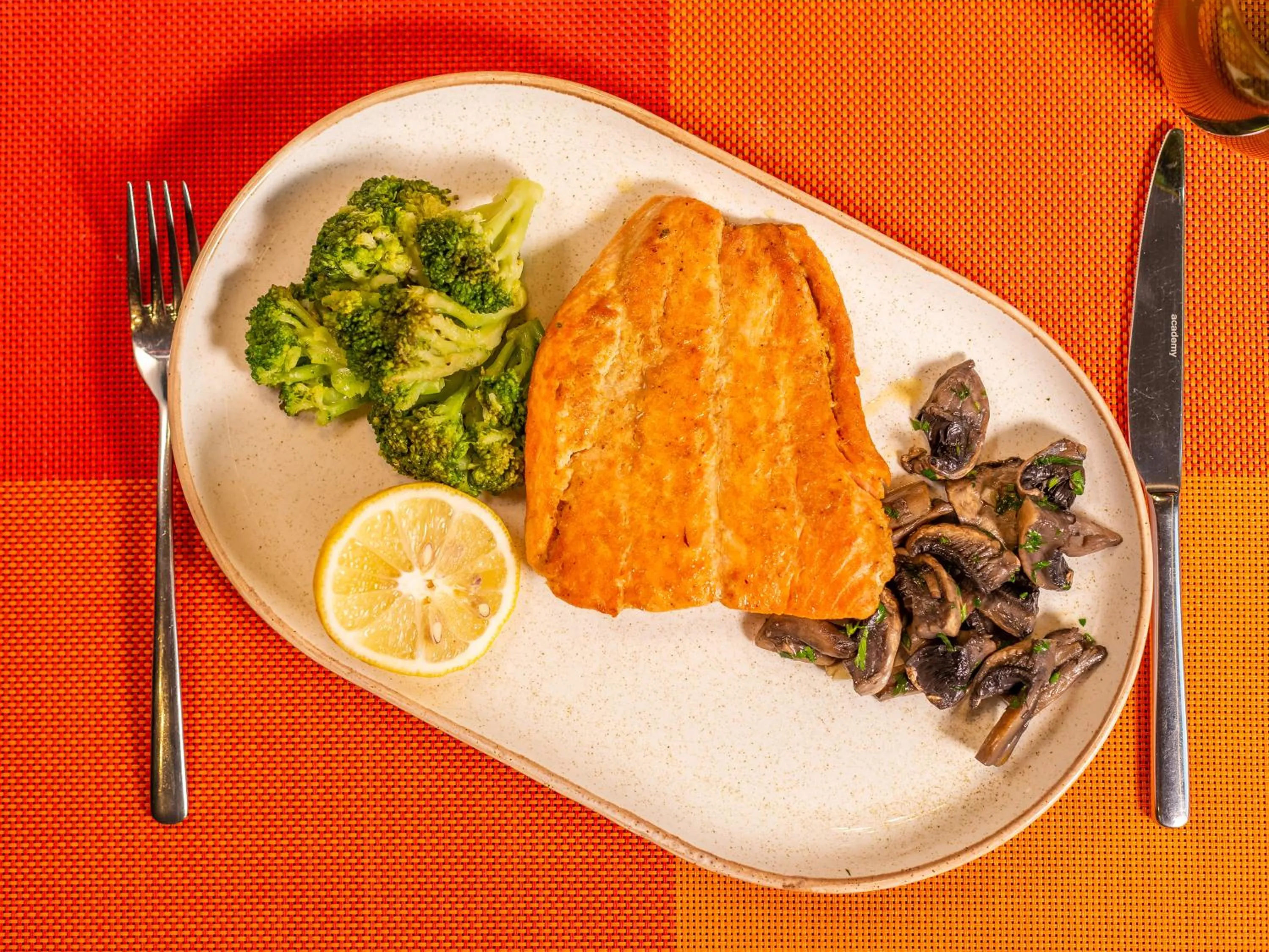 Food and drinks in ibis Bucharest Politehnica